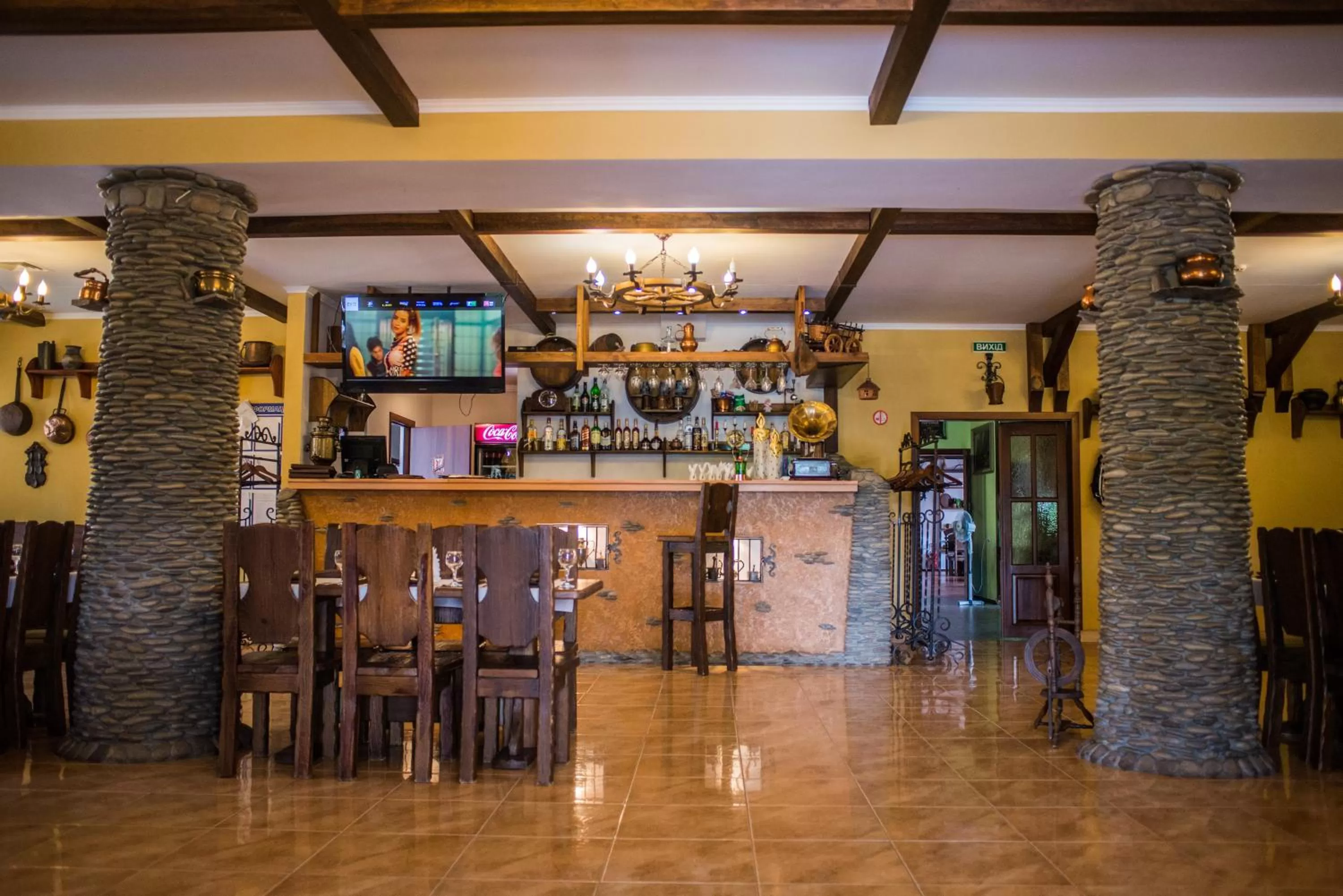 Restaurant/places to eat in Stara Vezha Hotel