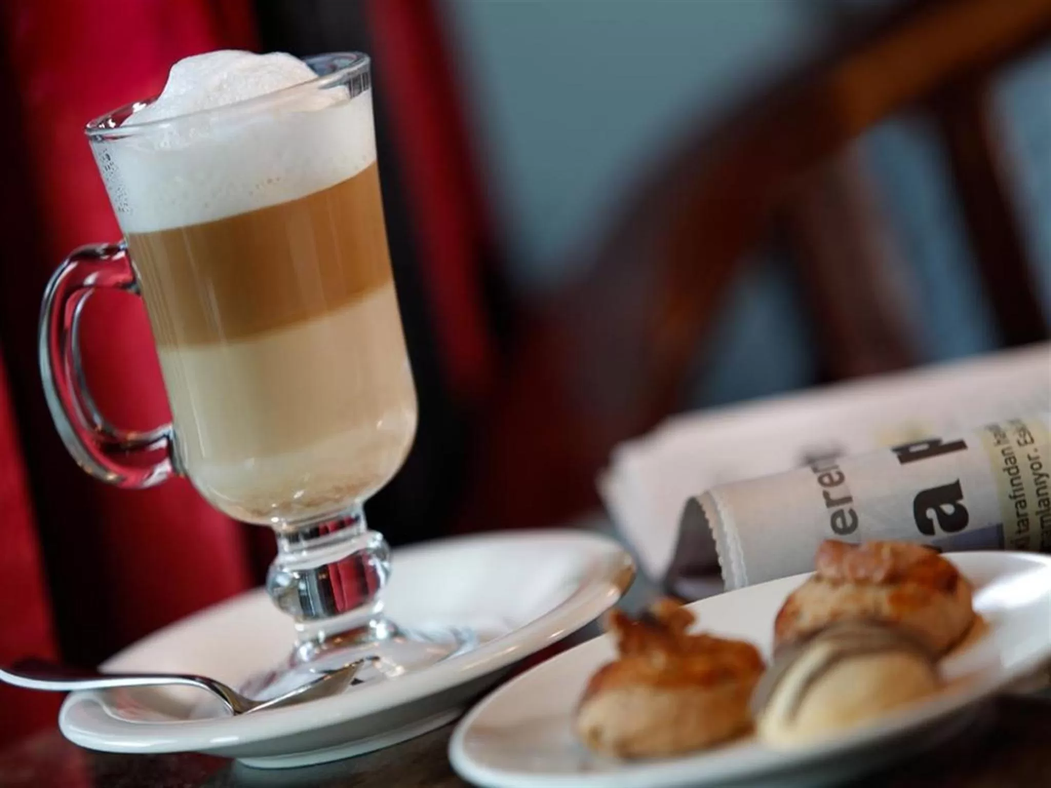 Restaurant/places to eat in Valide Hotel