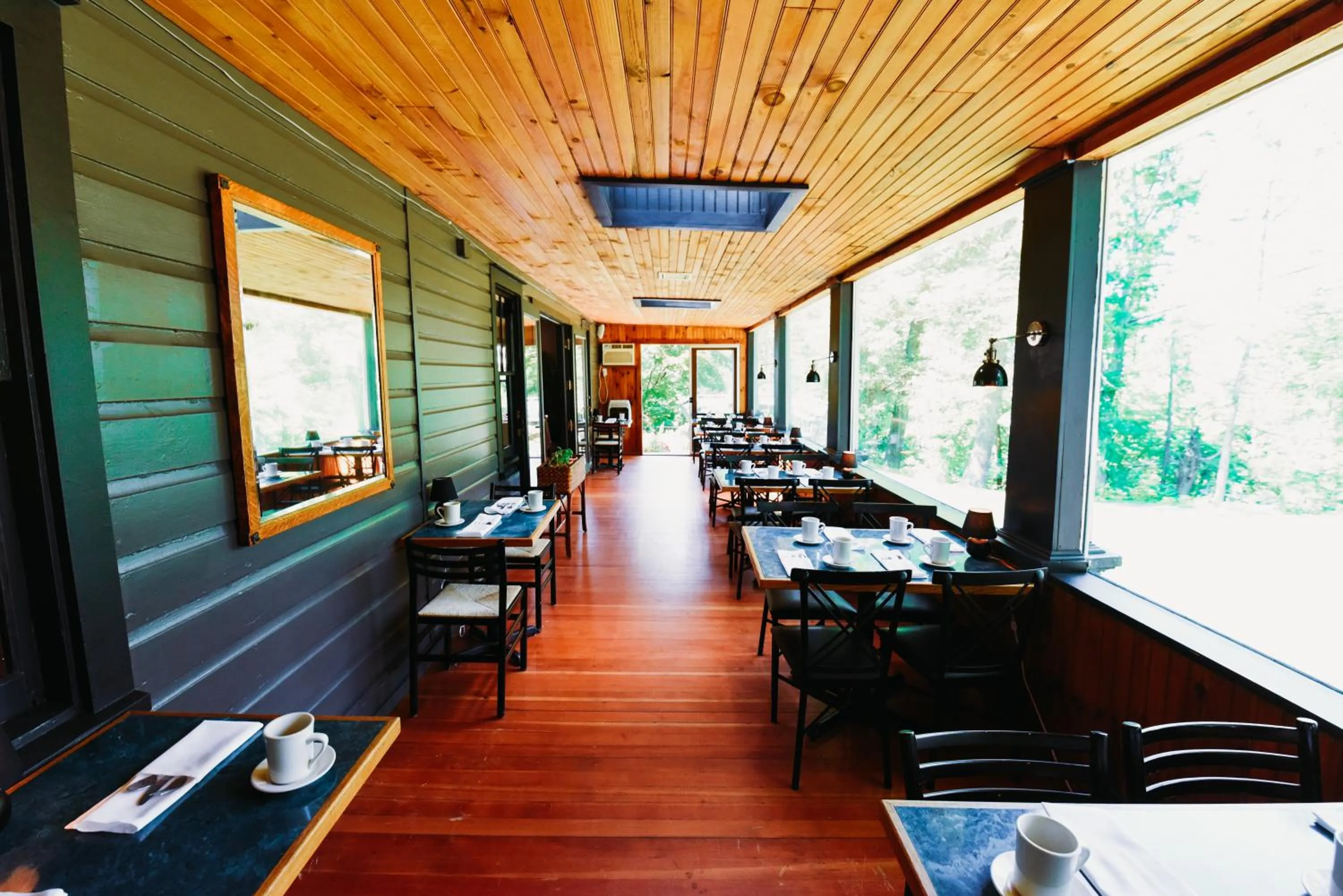 Restaurant/places to eat in Rainbow Mountain Resort - LGBTQ Friendly