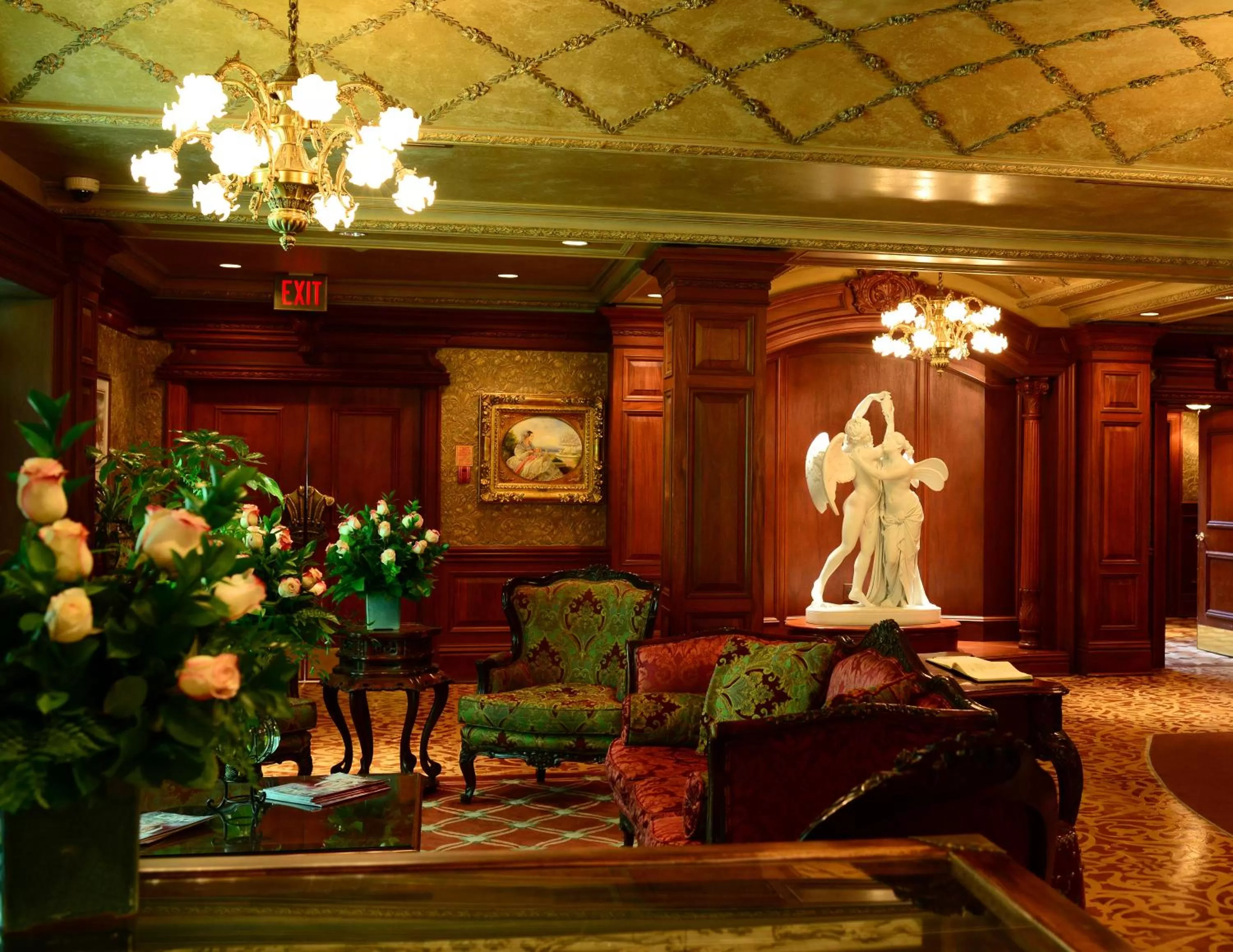 Lobby or reception in Prince of Wales