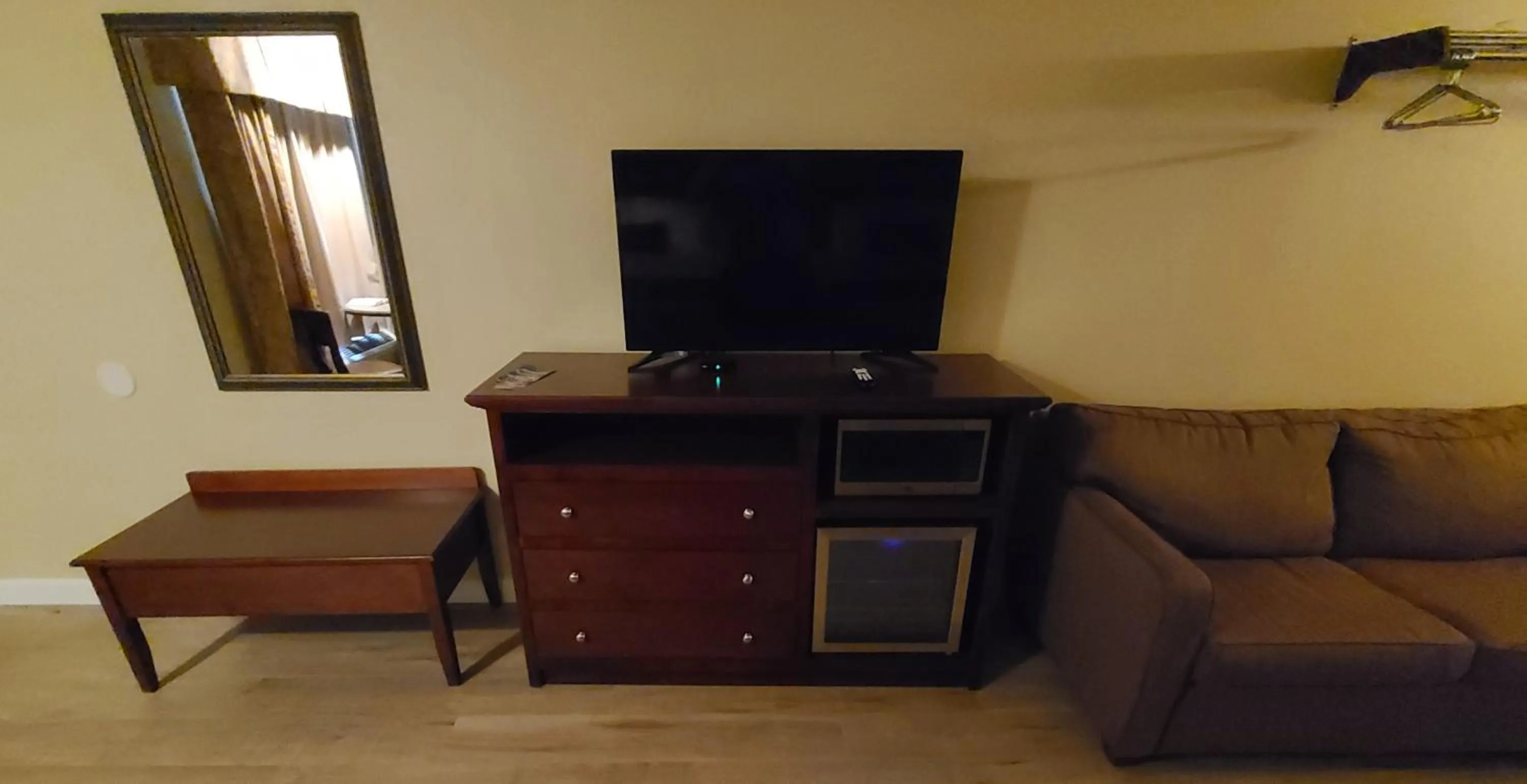 TV and multimedia in Homestead Motel