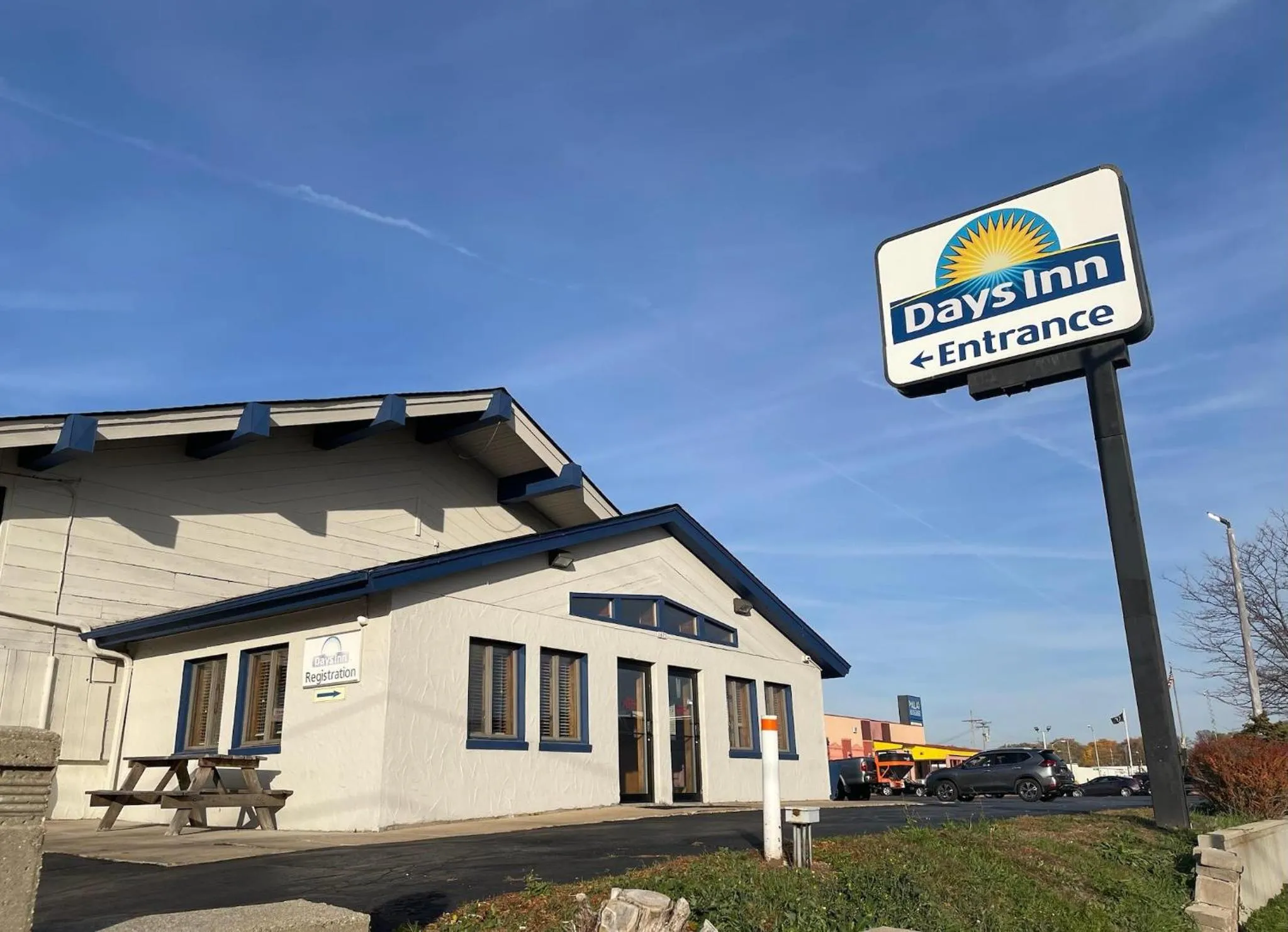 Property building in Days Inn by Wyndham West Allis/Milwaukee