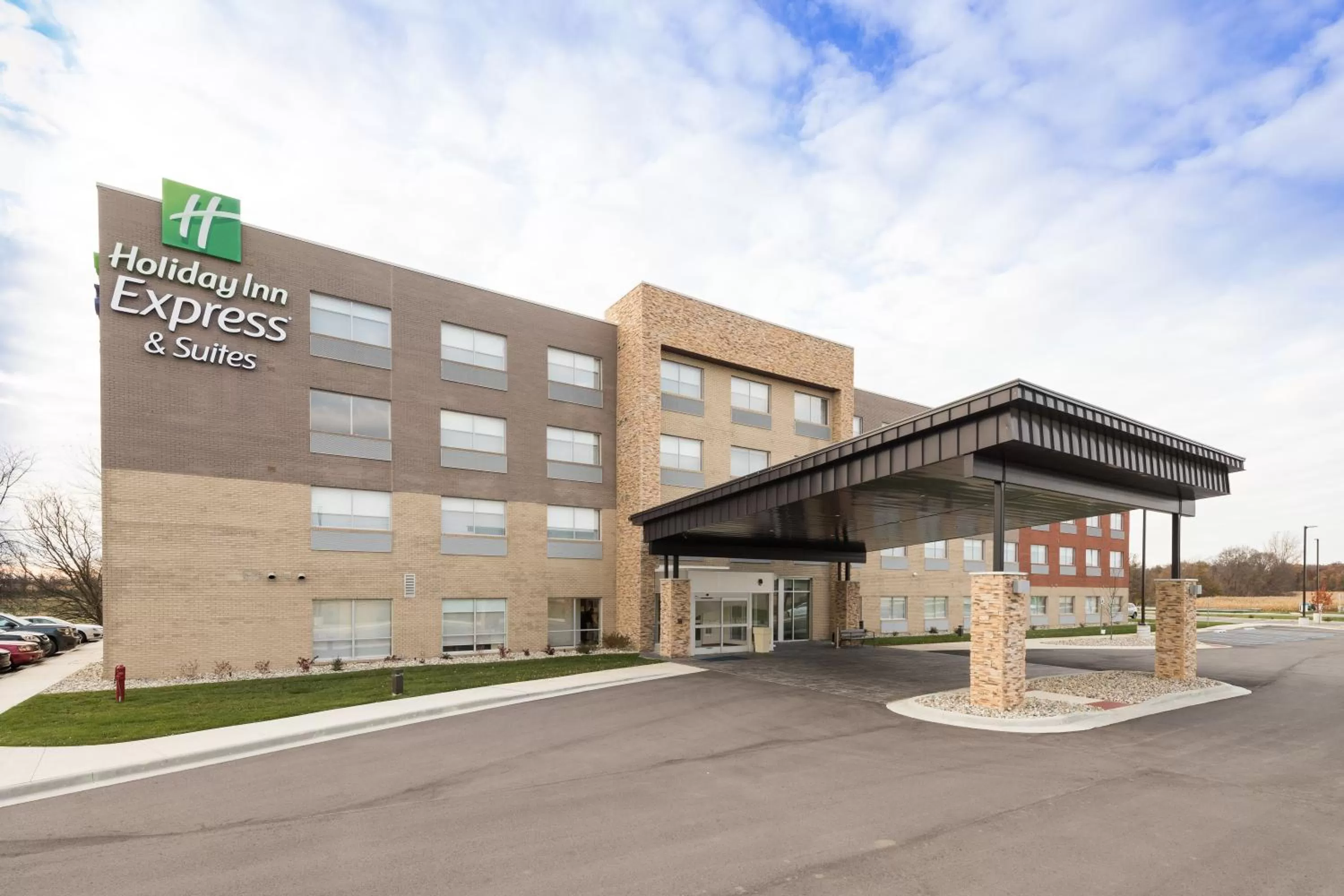 Property building in Holiday Inn Express & Suites - Auburn by IHG