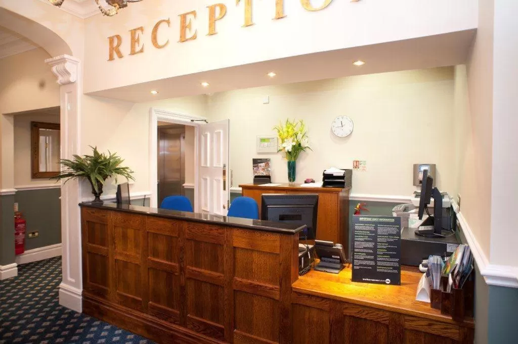 BBQ facilities, Lobby/Reception in The Swan Hotel Wetherspoon