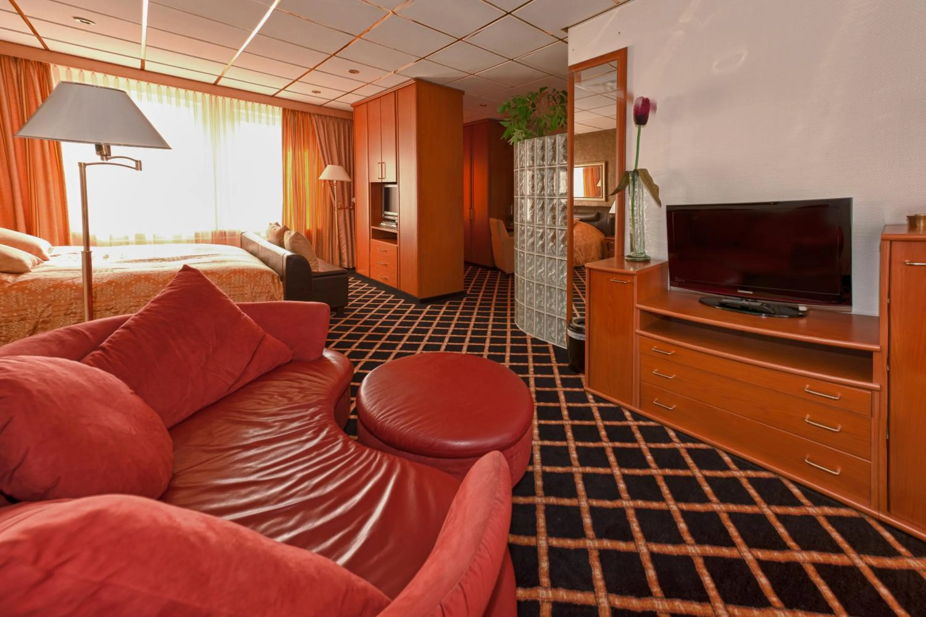 Photo of the whole room, Bed in City Hotel Bergen op Zoom