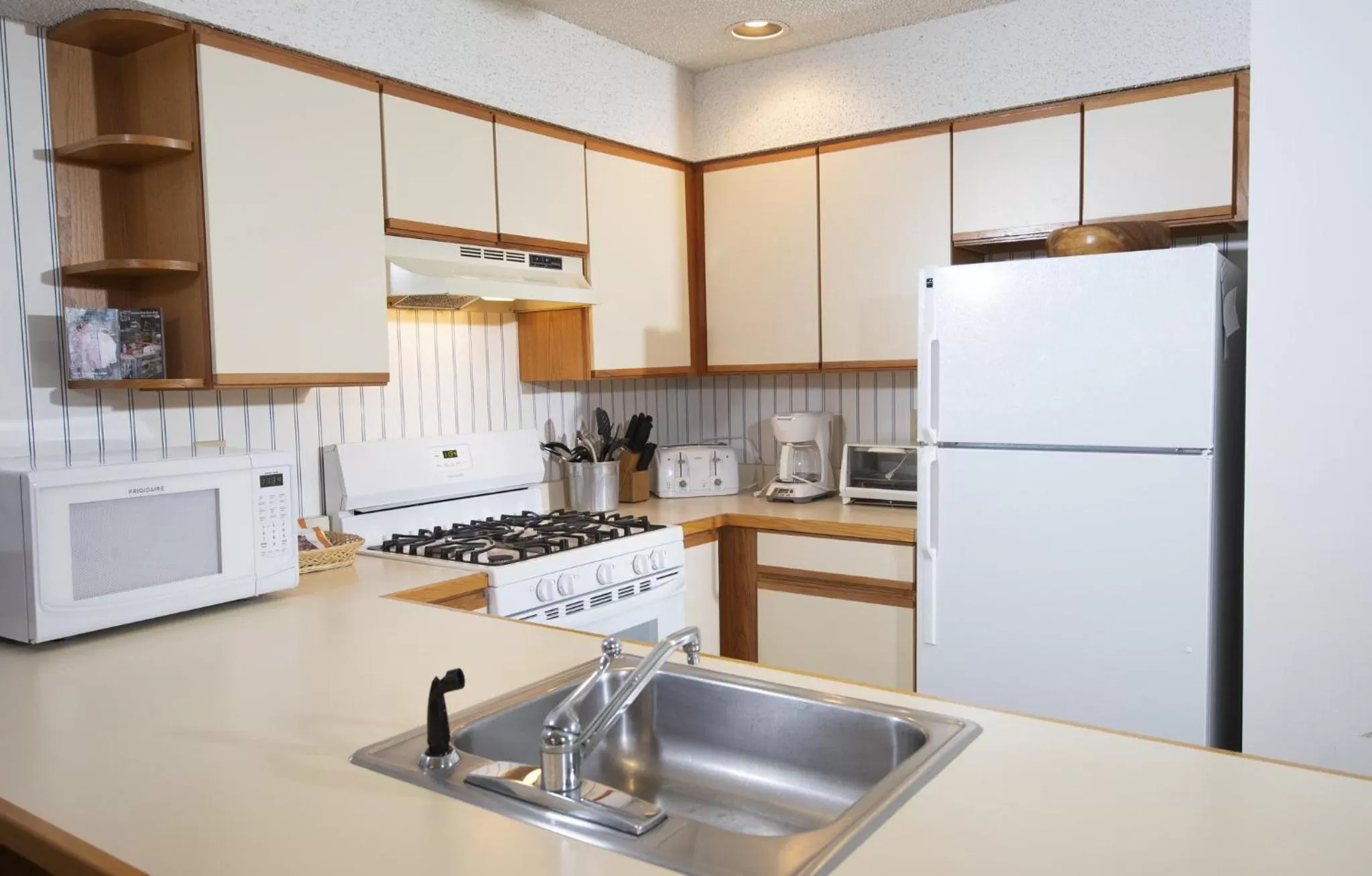 Kitchen or kitchenette in Winterplace on Okemo Mountain