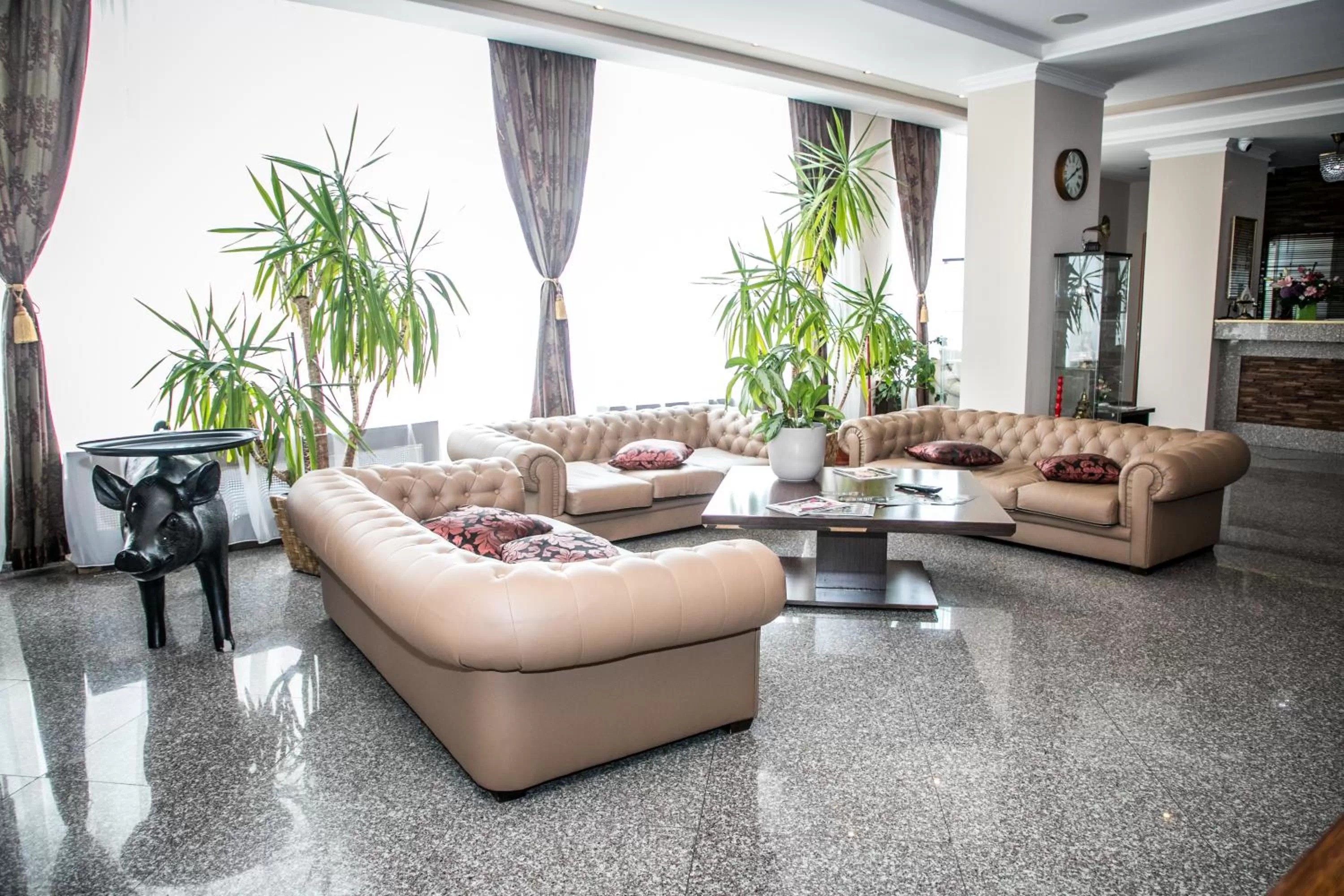 Lobby or reception in Hotel Megalos