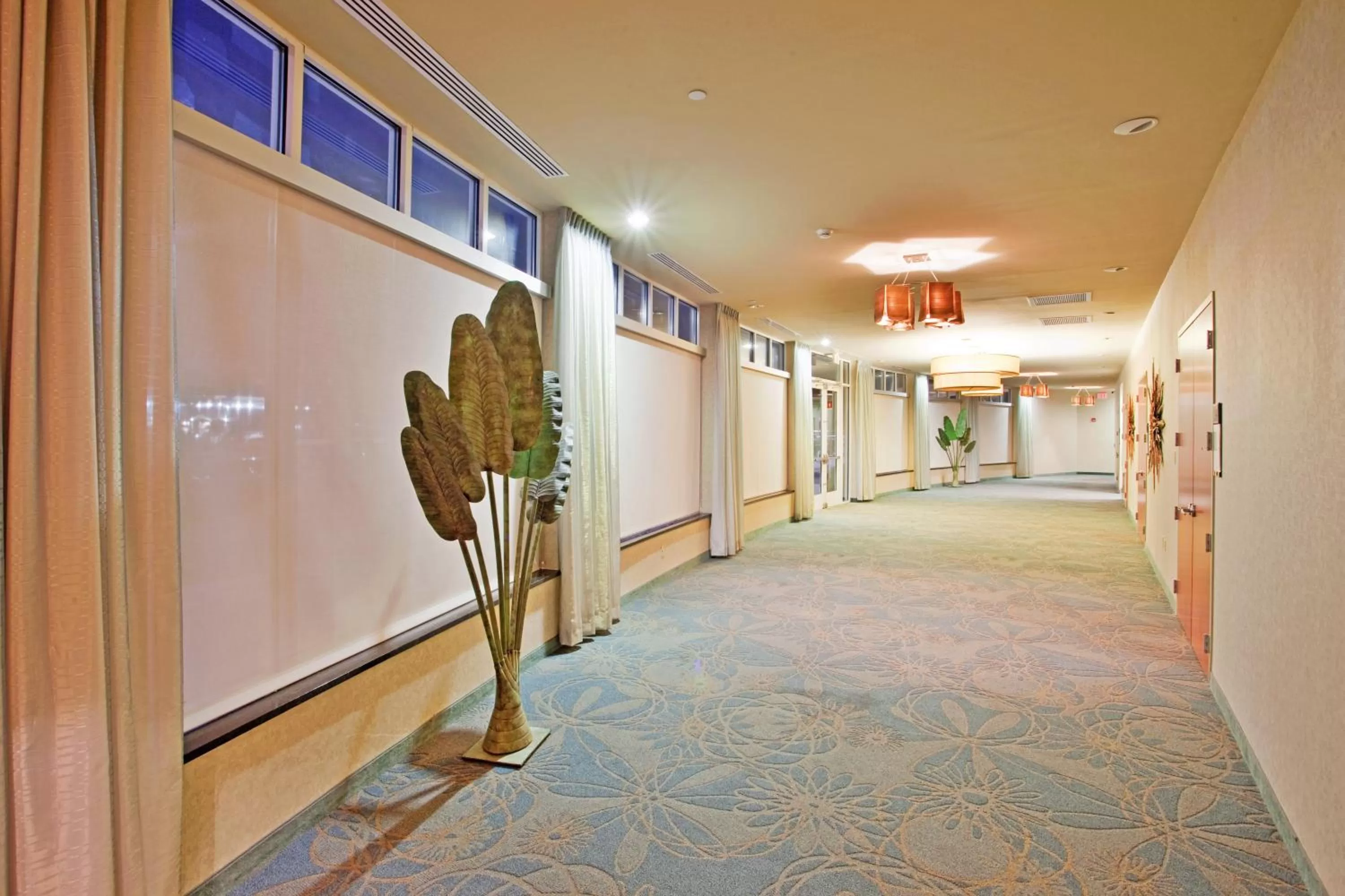 Meeting/conference room in Holiday Inn Hotel & Suites Gateway by IHG