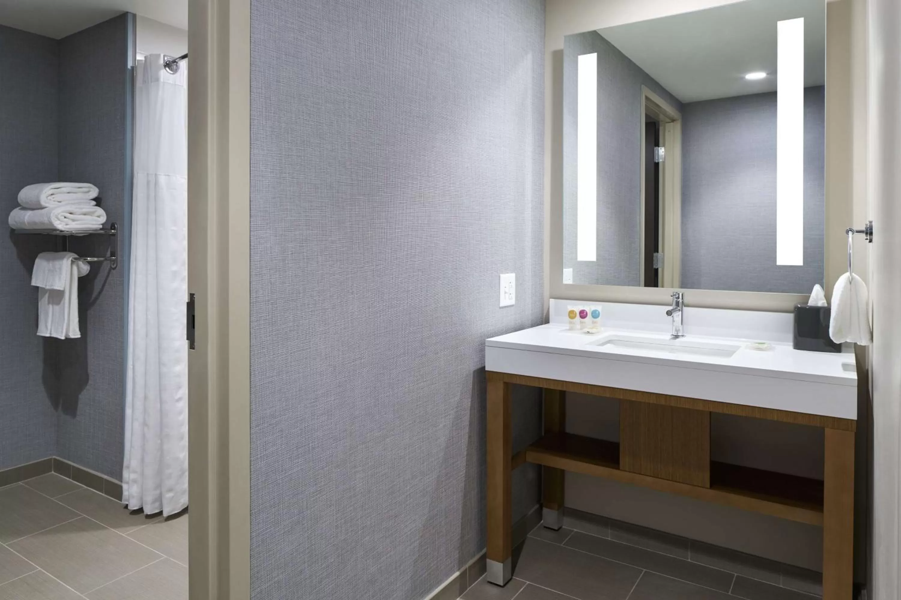 Bathroom in Hyatt Place Wilmington Riverfront