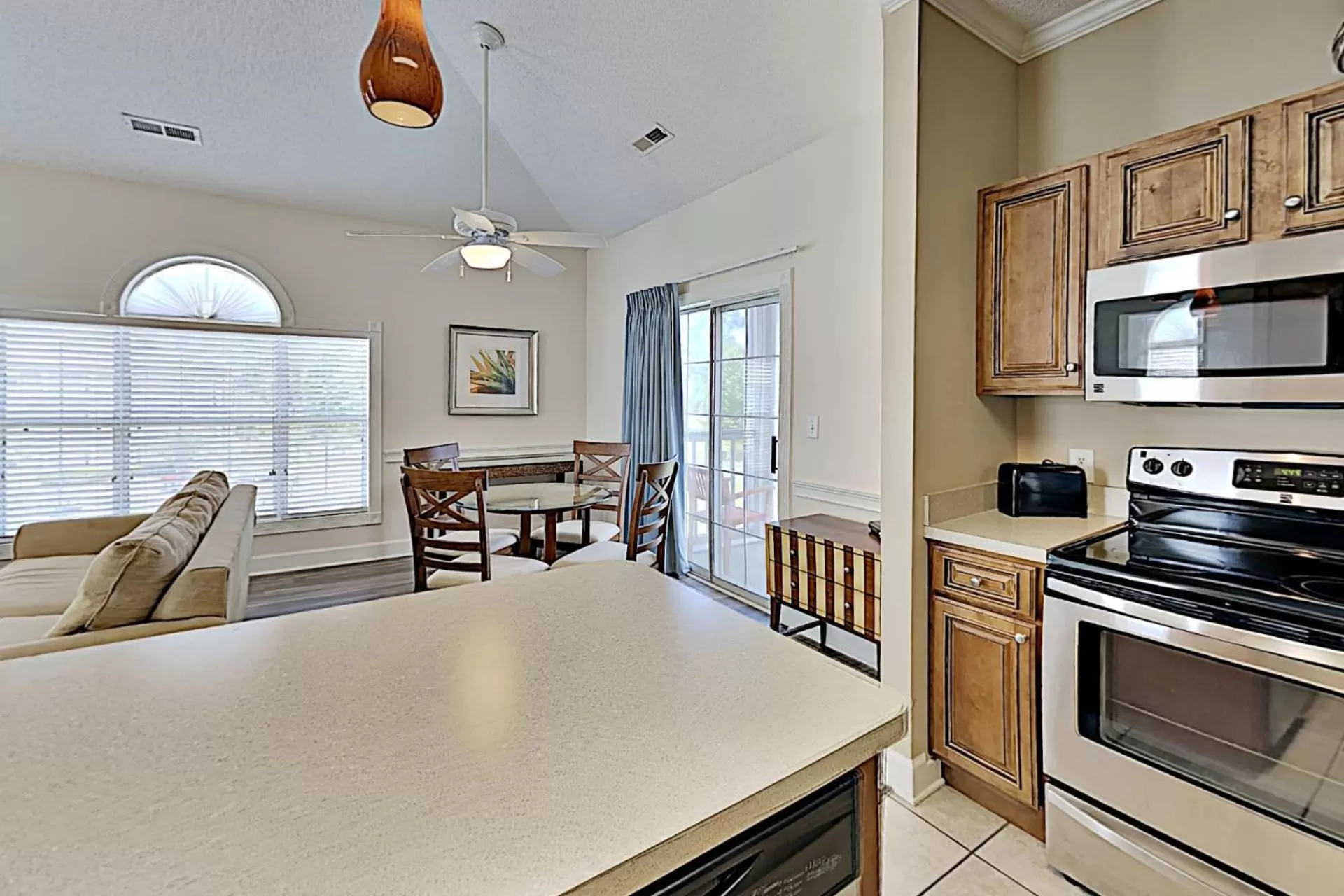 Kitchen or kitchenette in Myrtlewood Condos