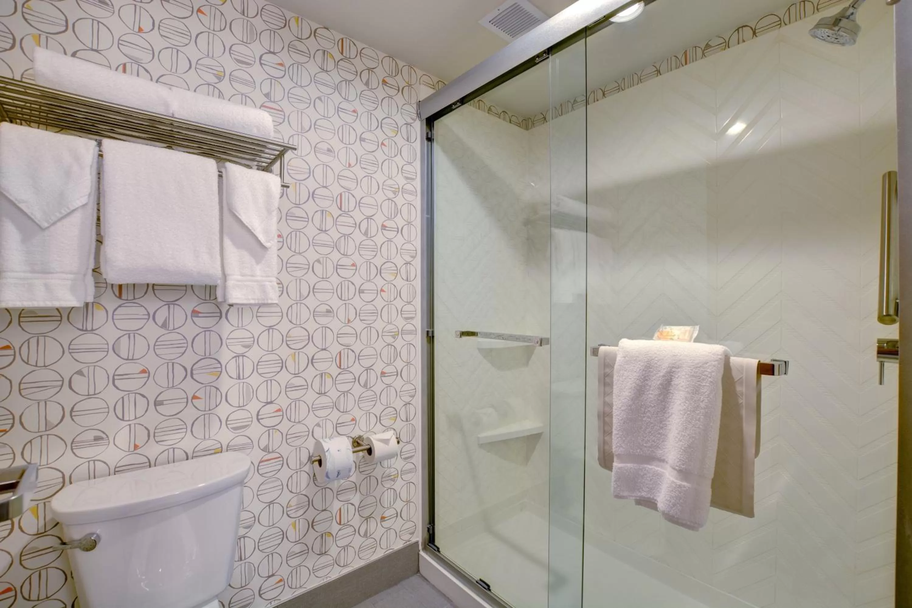 Bathroom in Holiday Inn - Salem by IHG