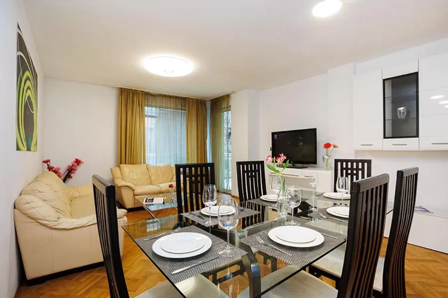 Communal lounge/ TV room in Europe Hotel