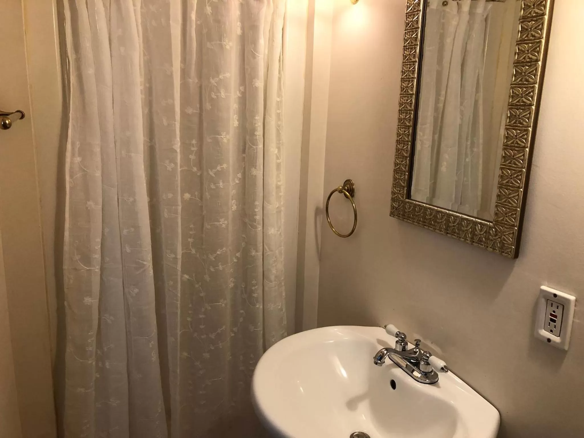 Other, Bathroom in William's Grant Inn Bed and Breakfast