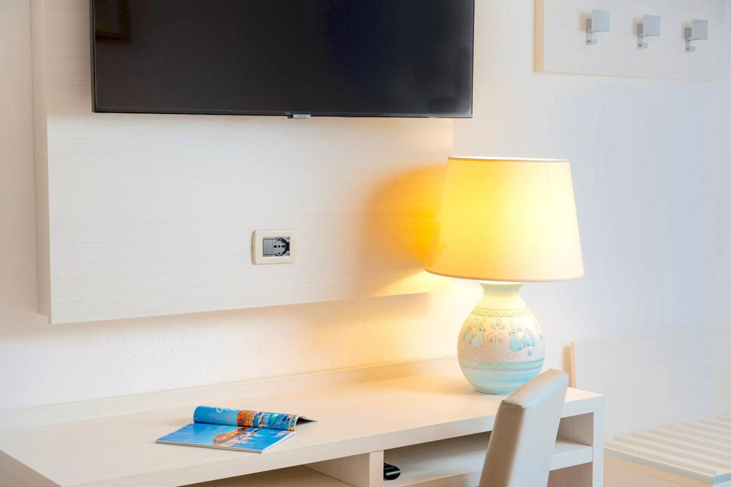 TV and multimedia in Hotel Dei Pini