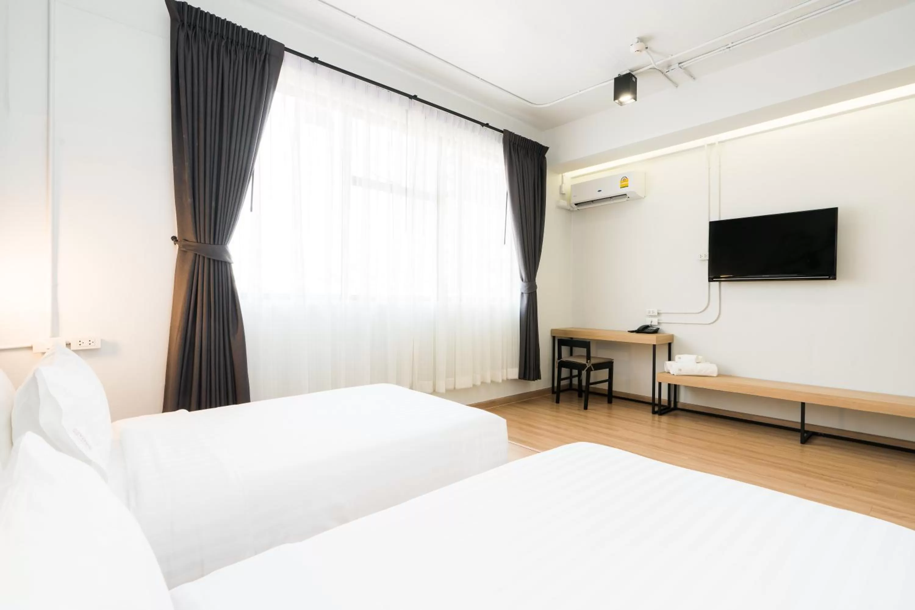 Bedroom, Bed in Marwin Villa