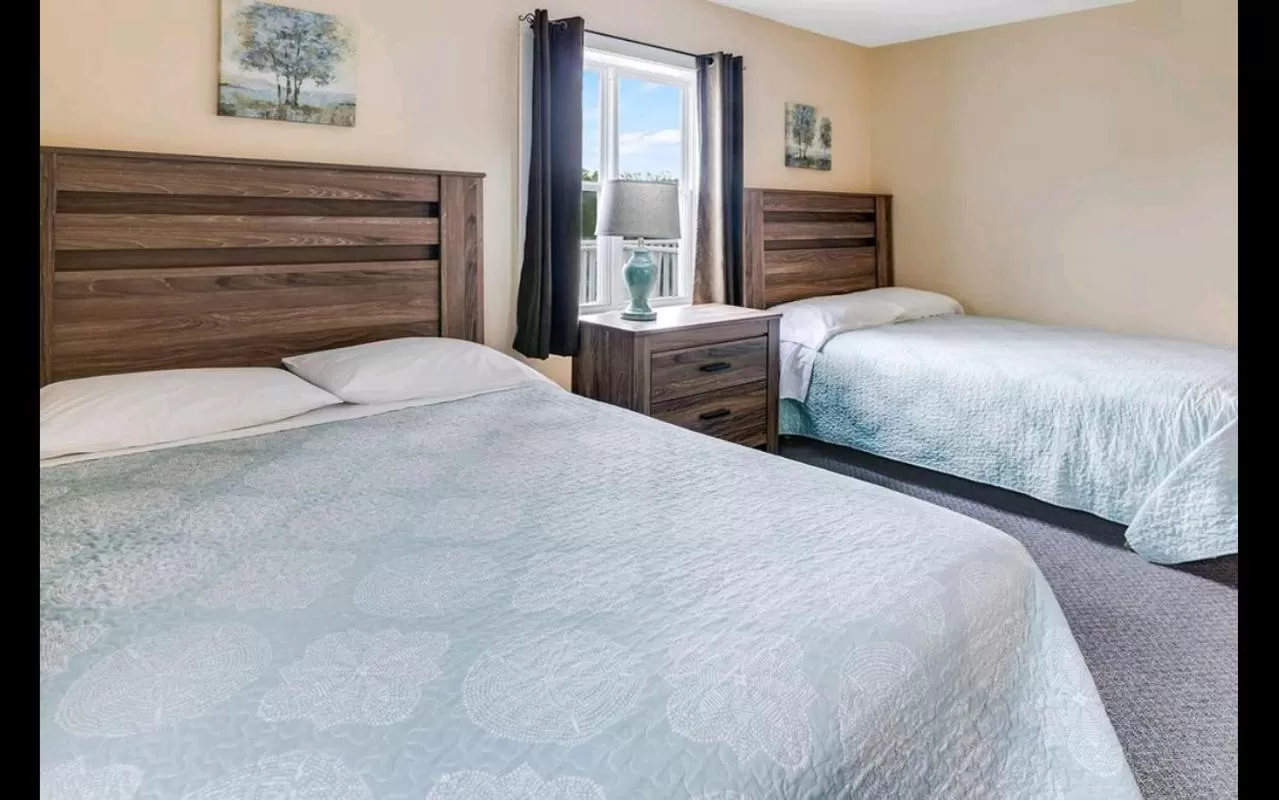 Bed in The Island Inn