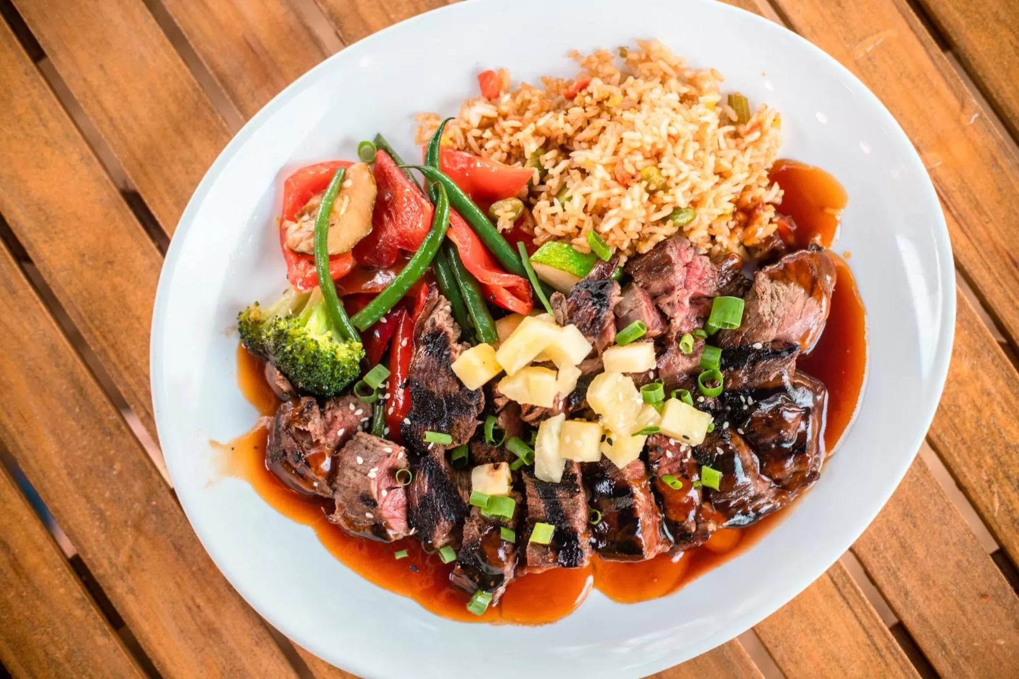 Restaurant/places to eat in Kauai Shores Hotel