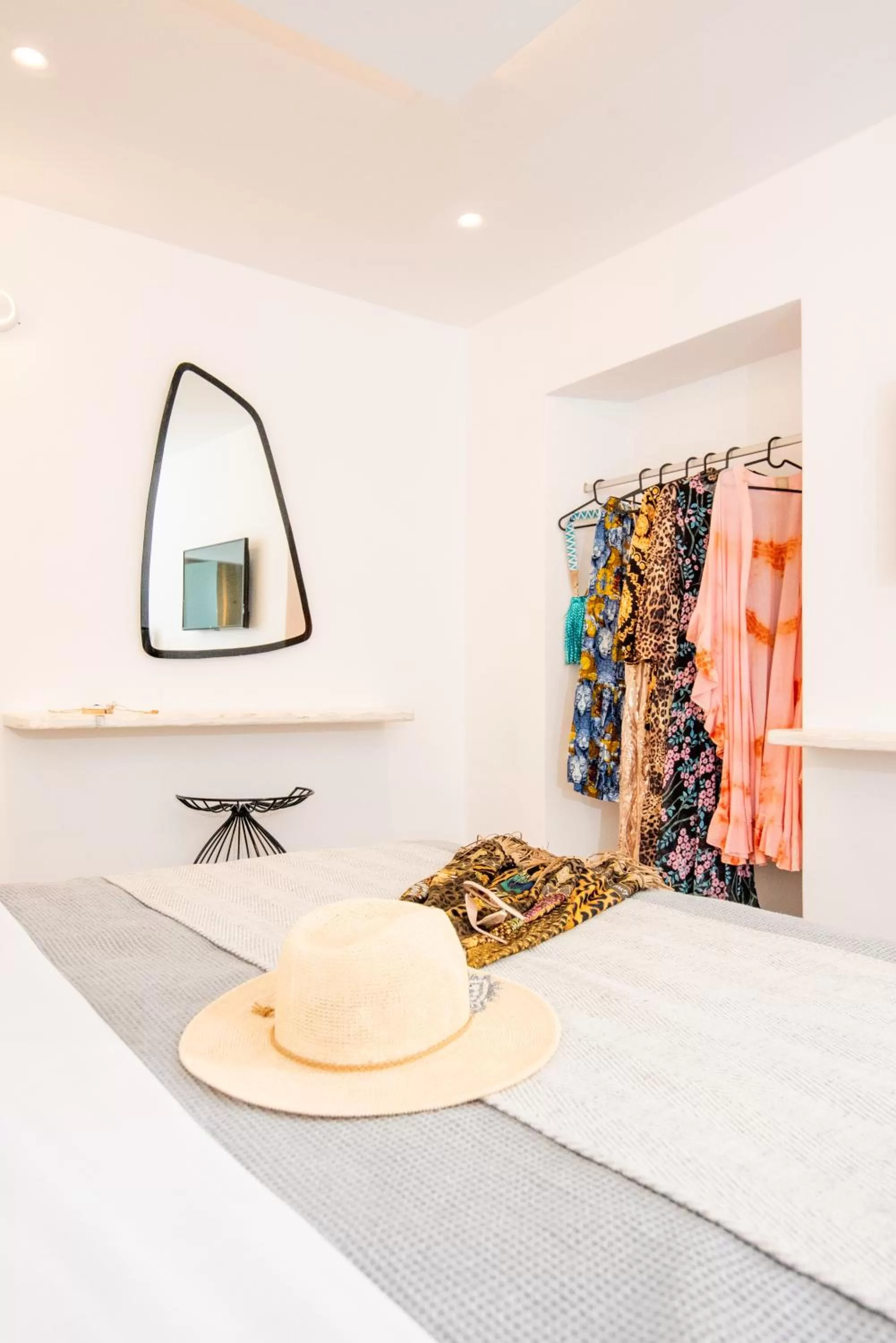 Caldera Cliff Illusion