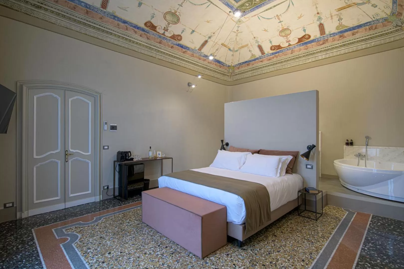 Bed in Palazzo Sertorio Suites