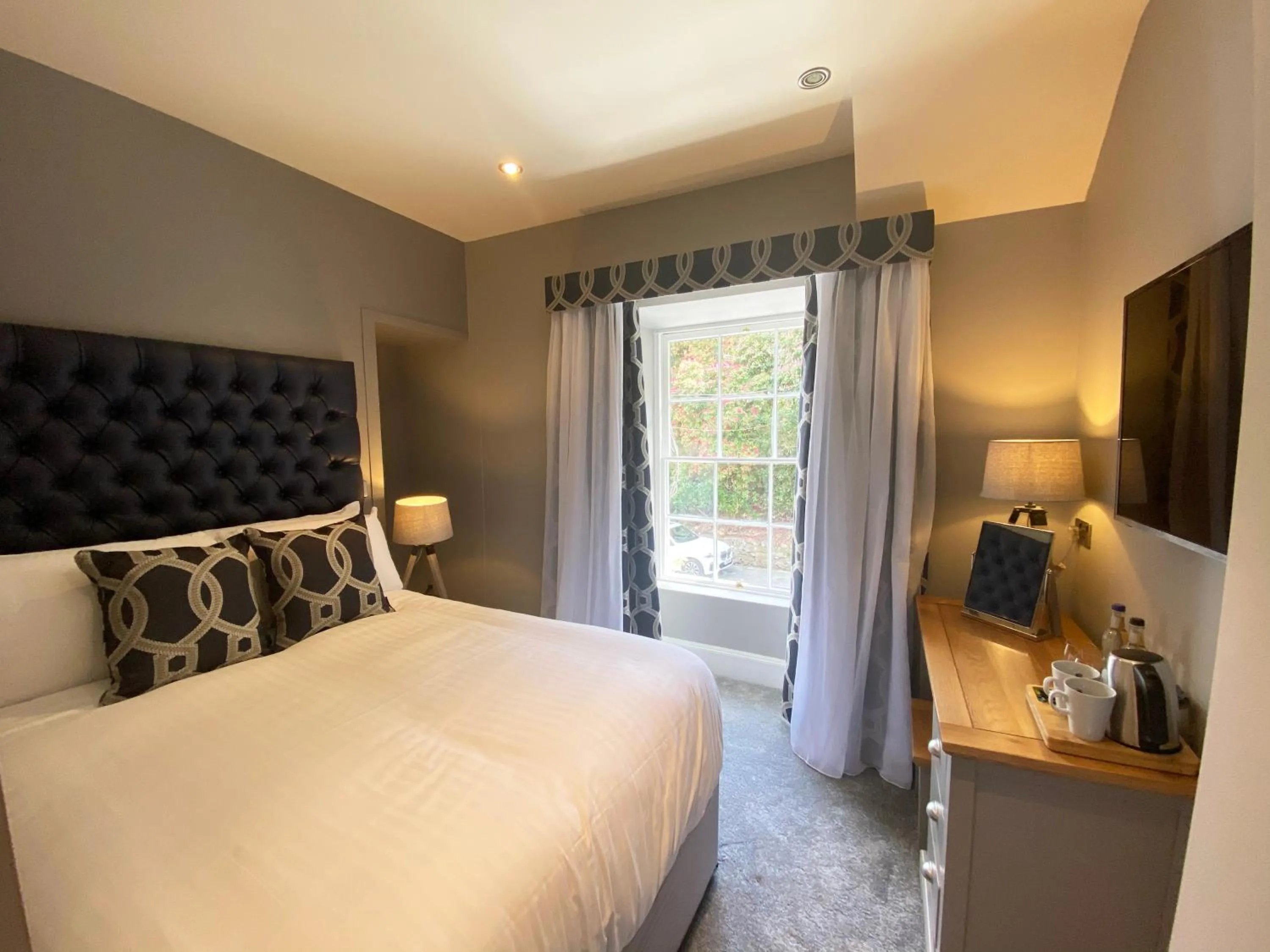 Bed in Aberdunant Hall