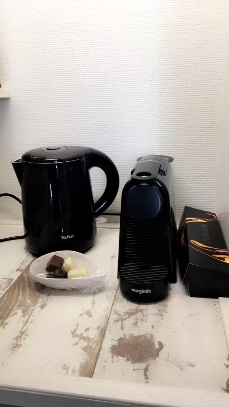 Coffee/tea facilities in De Tuinkamer-----Privé diner op de kamer mogelijk!!!