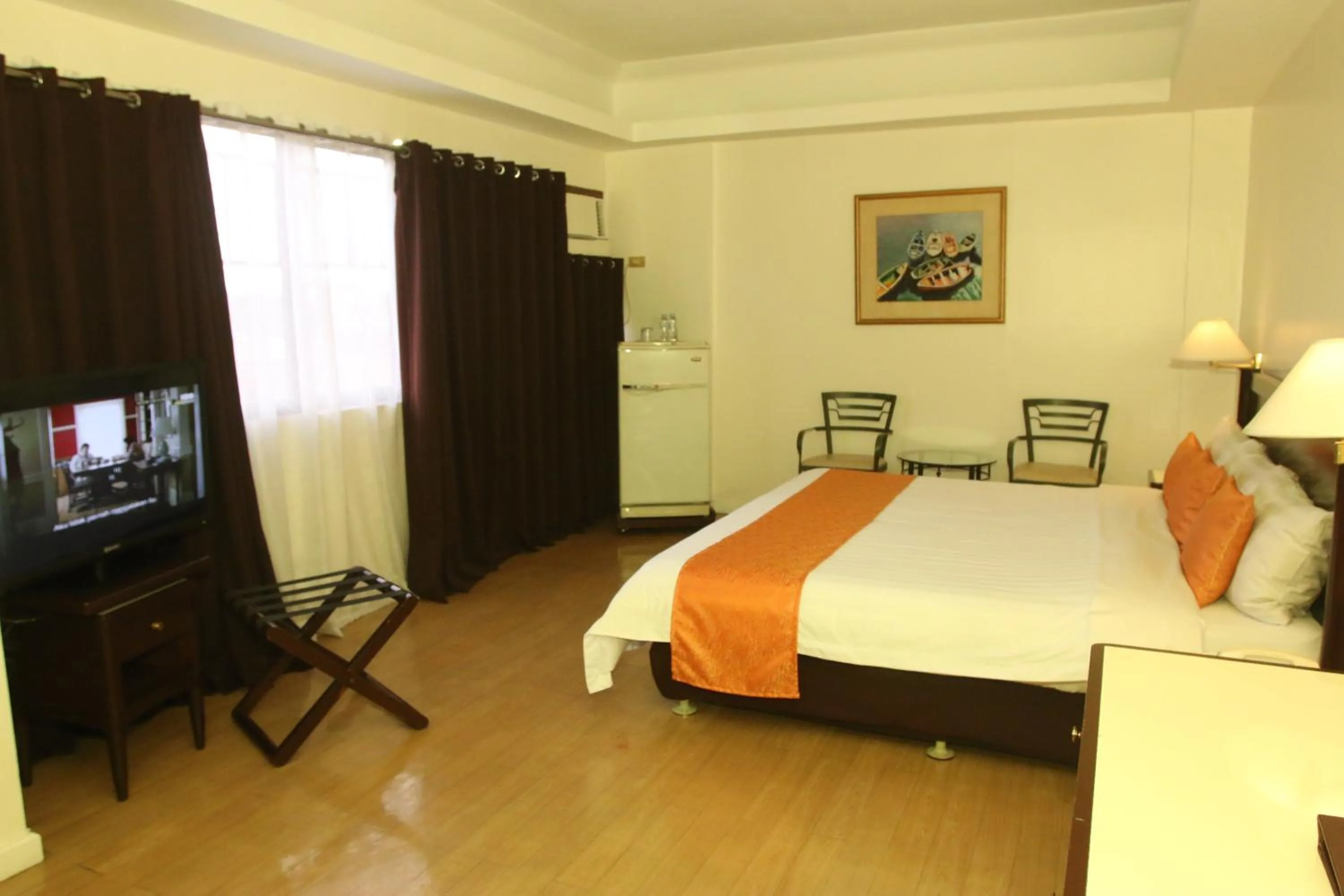 Bed in Harbor Town Hotel