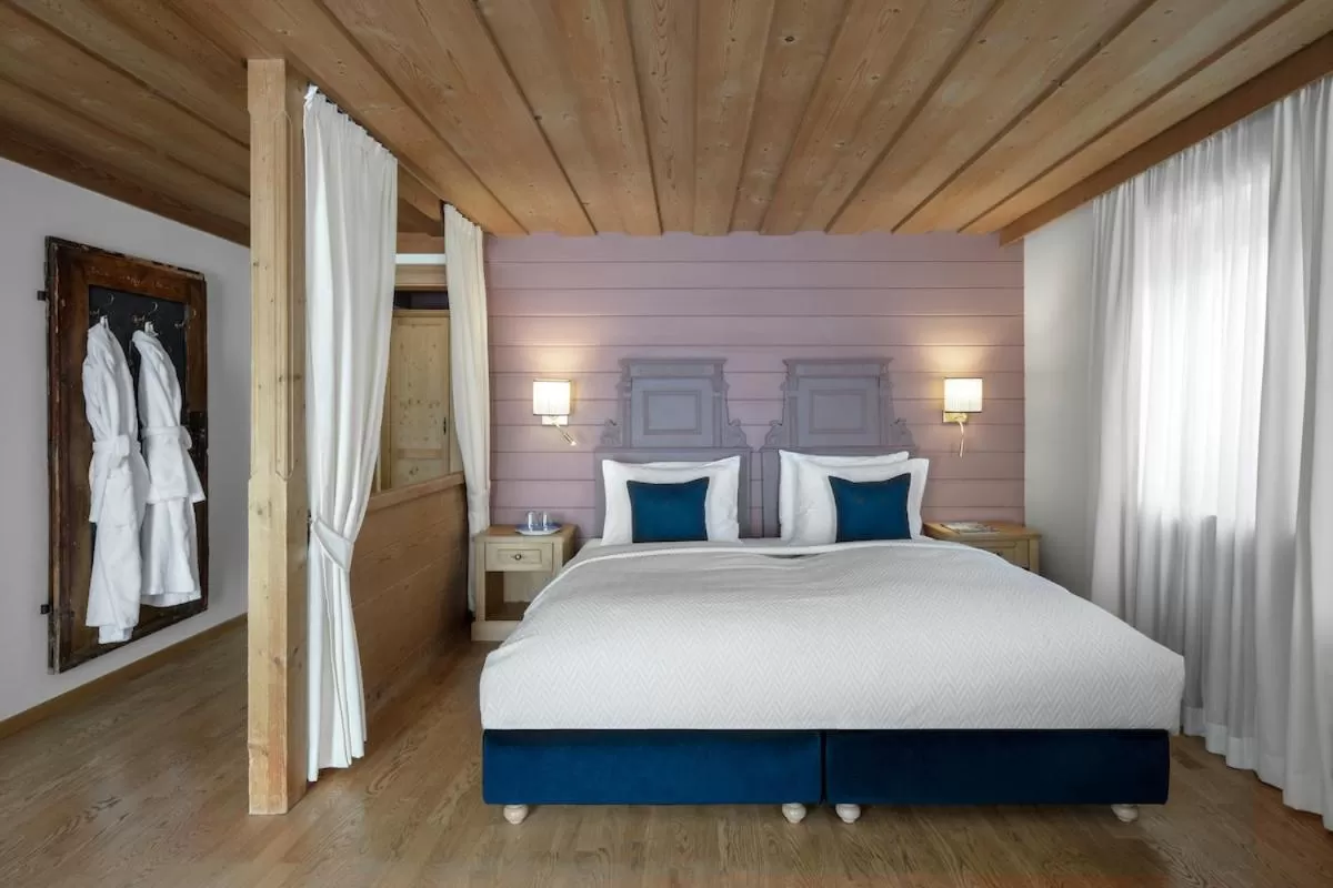 Bed in Hotel La Perla: The Leading Hotels of the World