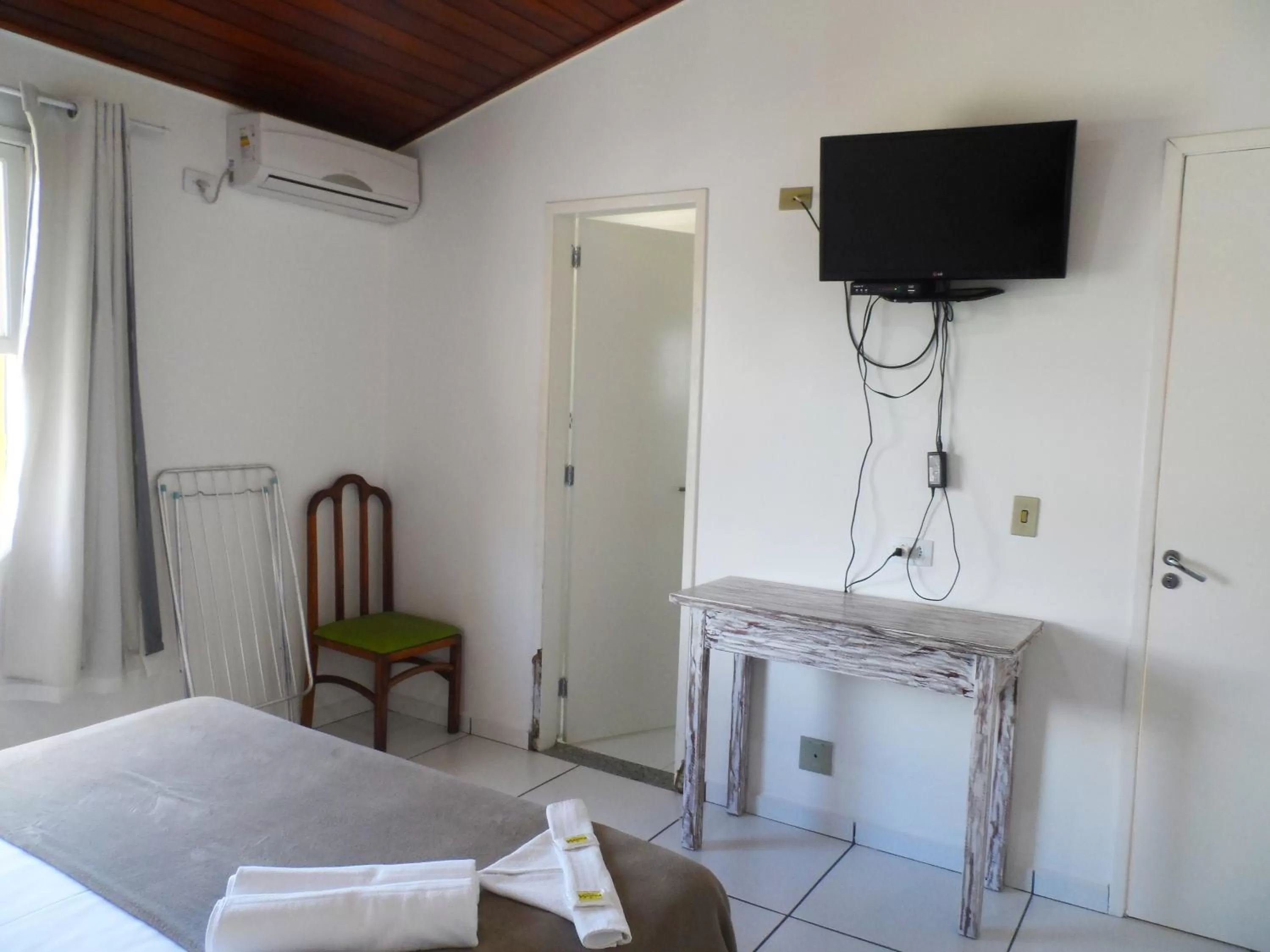 Photo of the whole room, Bed in Hotel e Pousada Pouso54