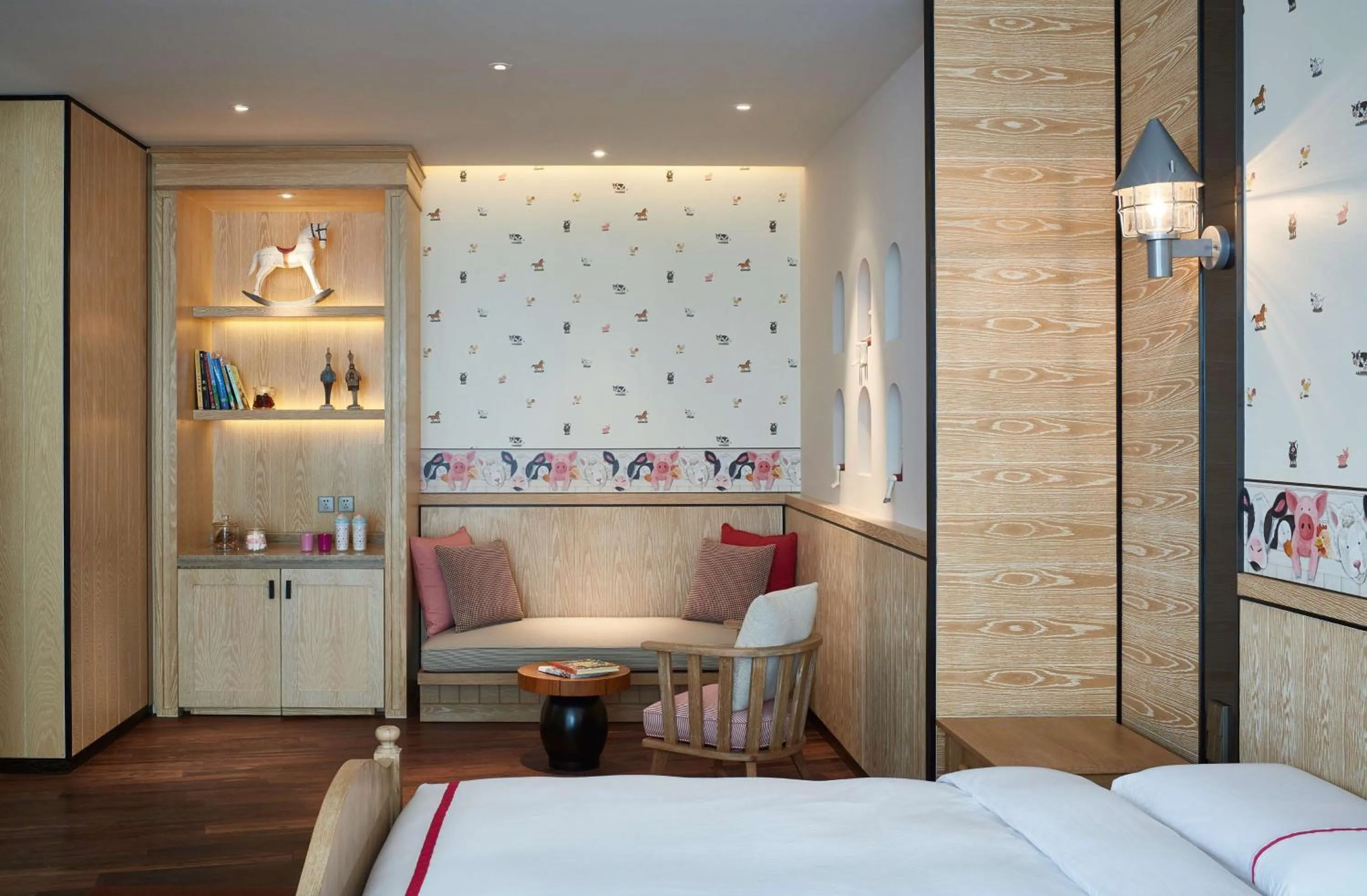 Photo of the whole room, Bed in Grand Hyatt Sanya Haitang Bay Resort and Spa