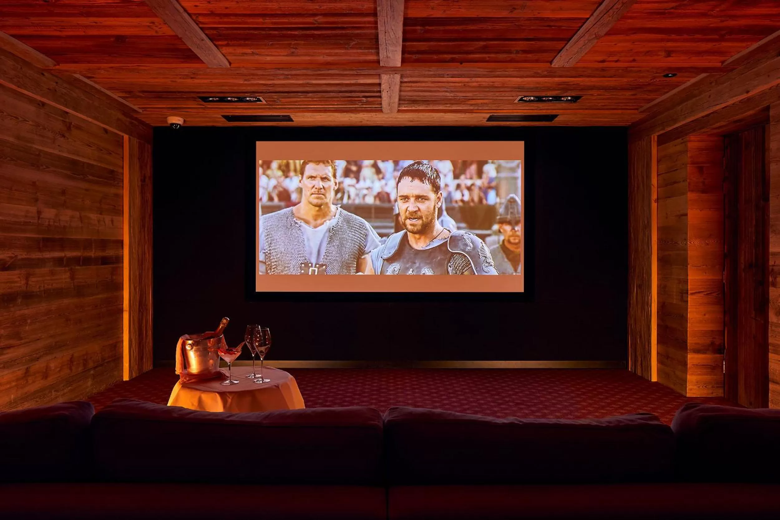 Communal lounge/ TV room in Hotel Sassongher