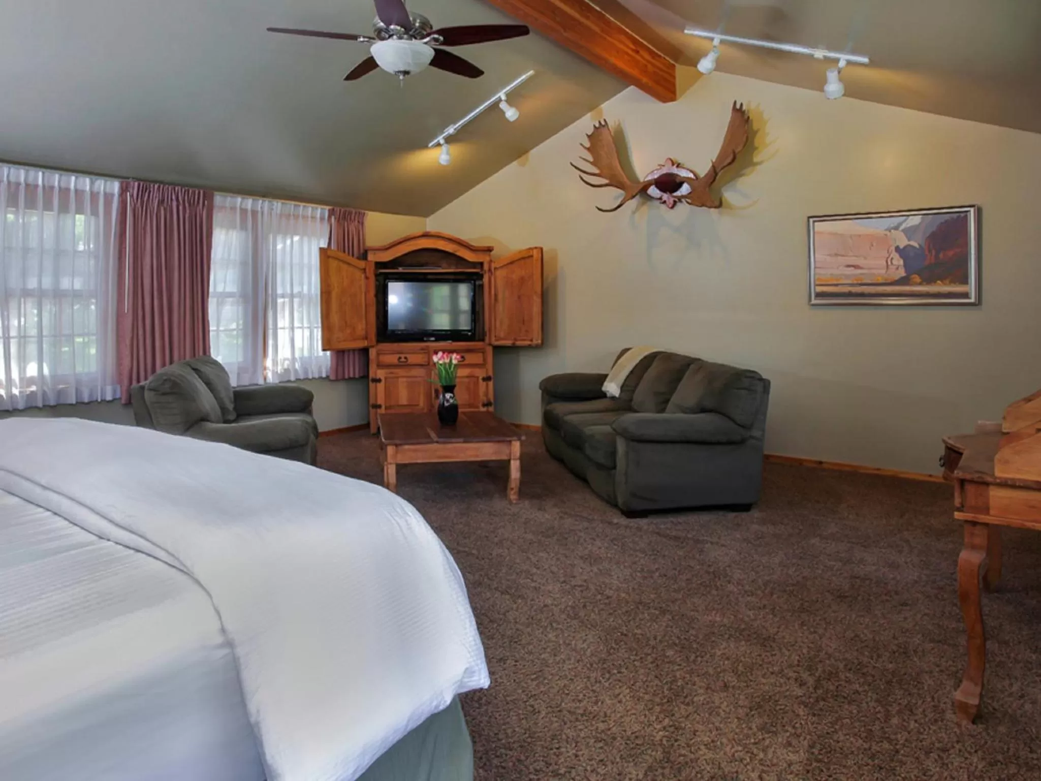 Day in Flanigan`s Resort and Spa