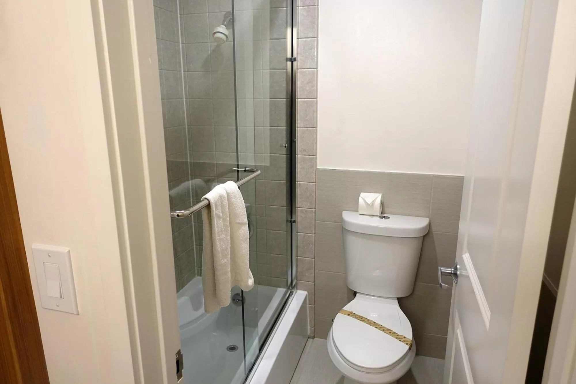 Bathroom in Castle Inn