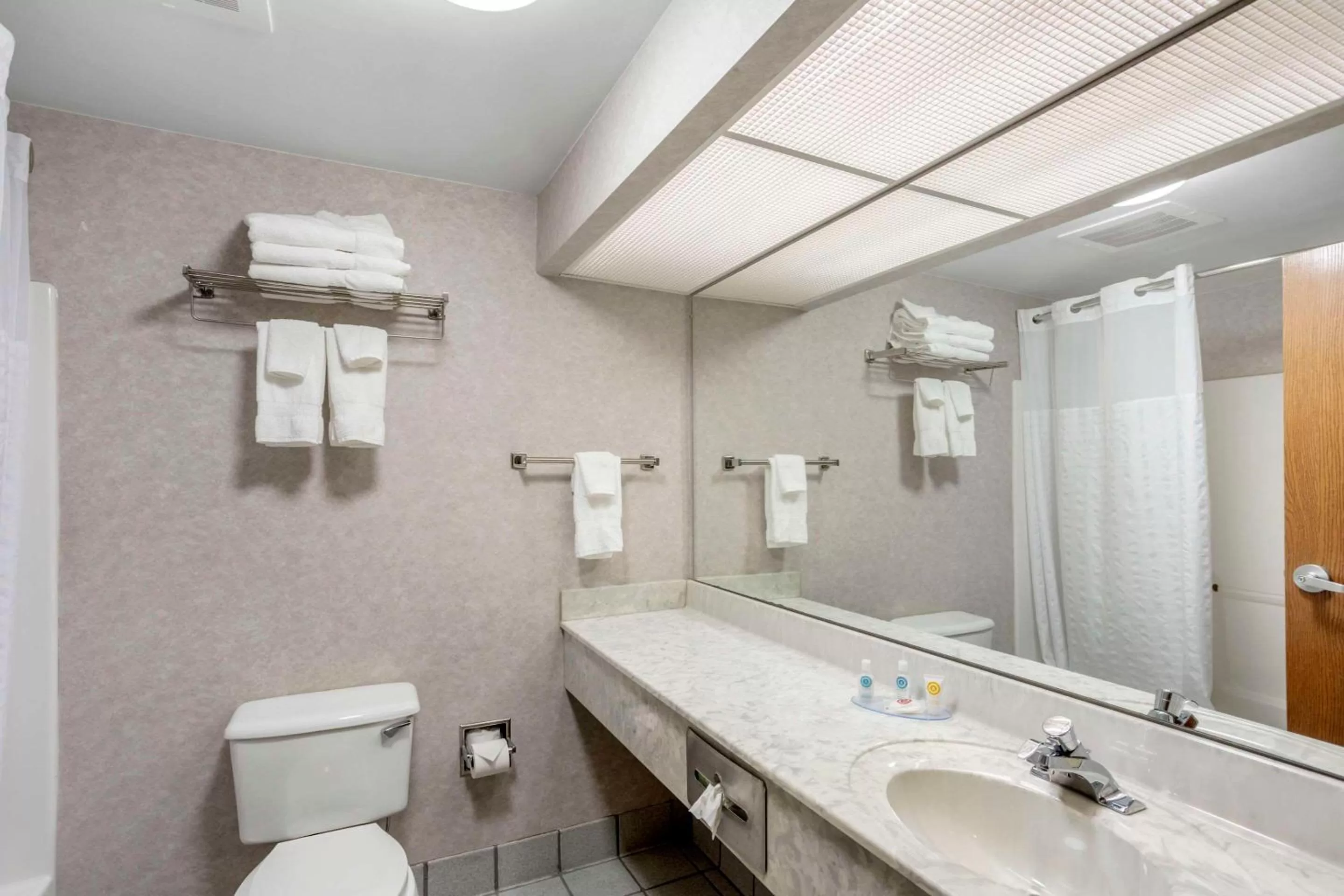 Bedroom in Comfort Inn