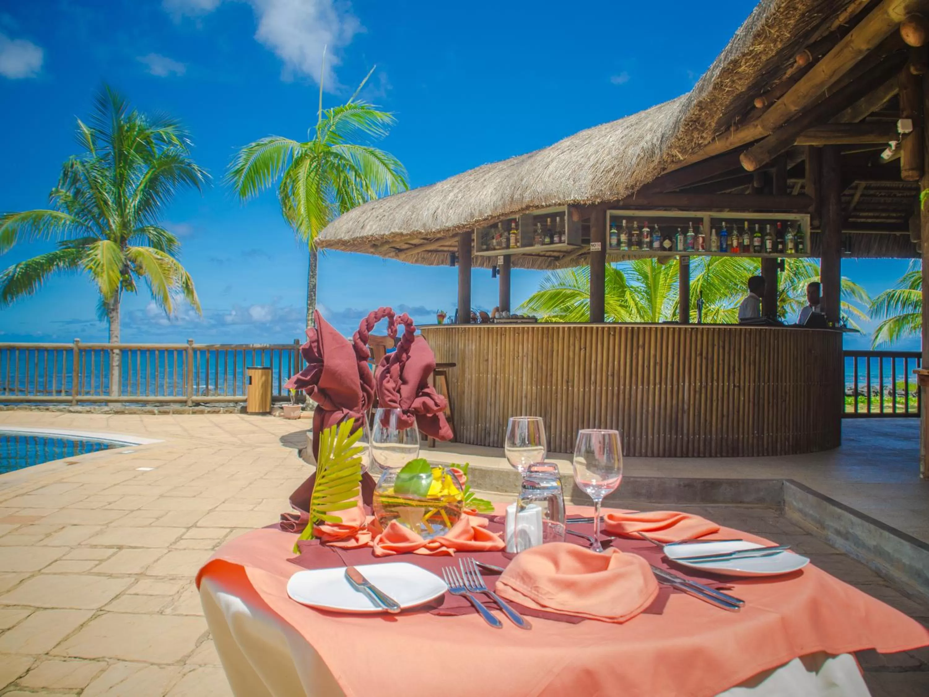 Restaurant/places to eat in Sunset Reef Resort & Spa