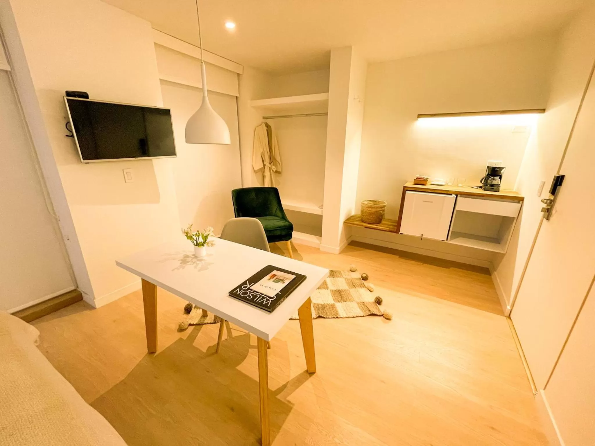 TV and multimedia in Lucitania Hotel Boutique