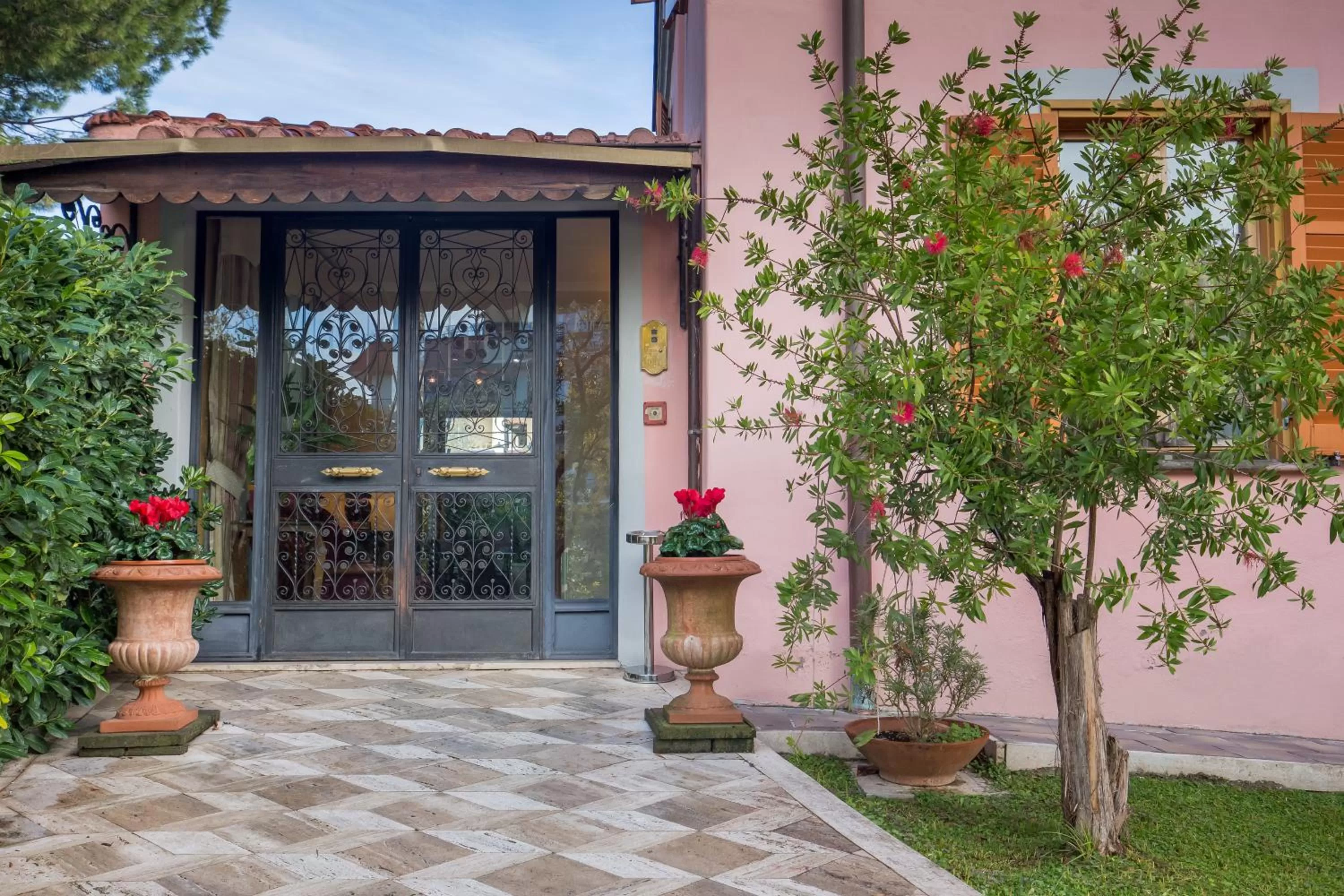 Hotel Arco Di Travertino