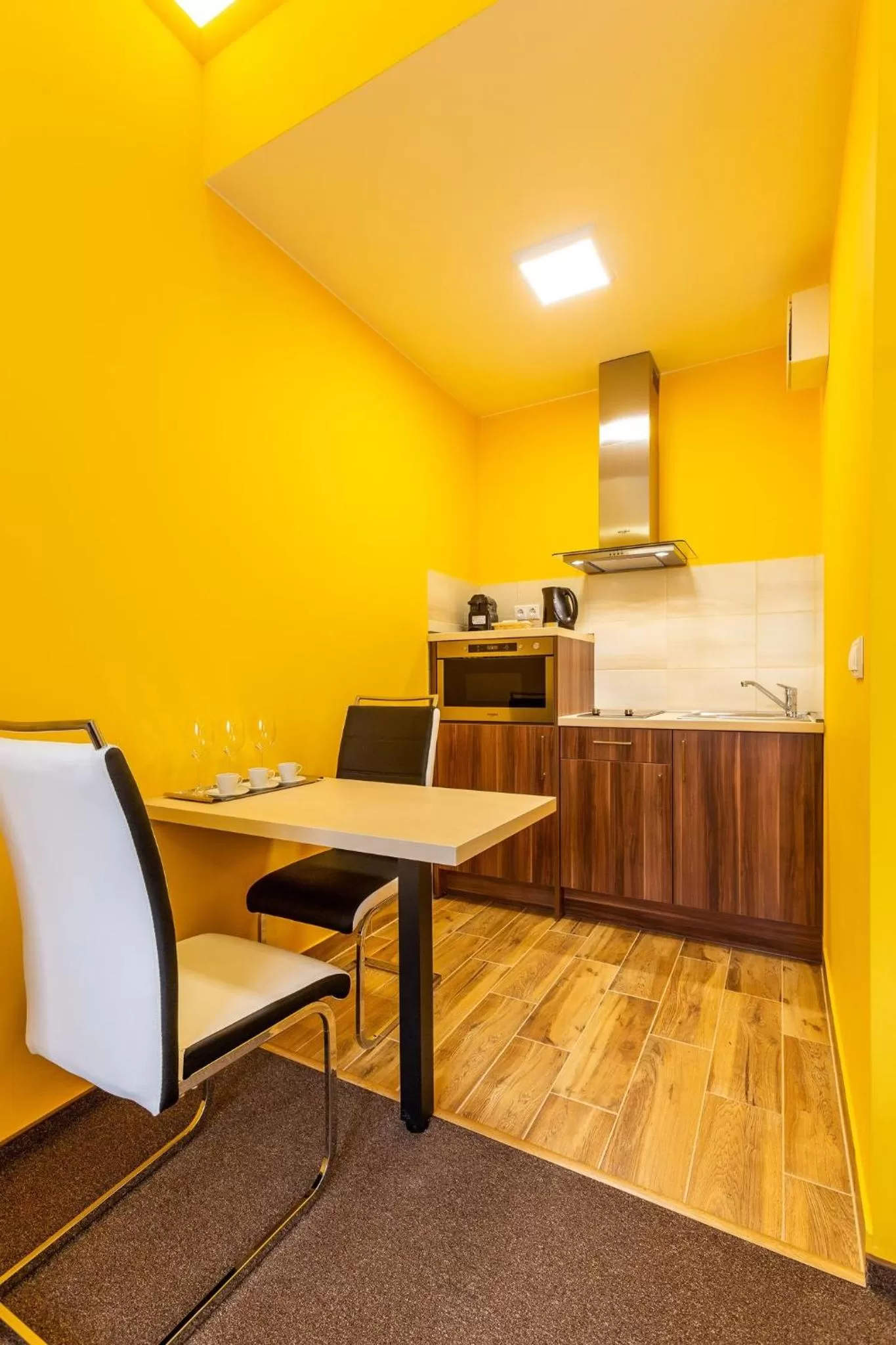 Dining area in Hostel Mayer Superior Veszprém