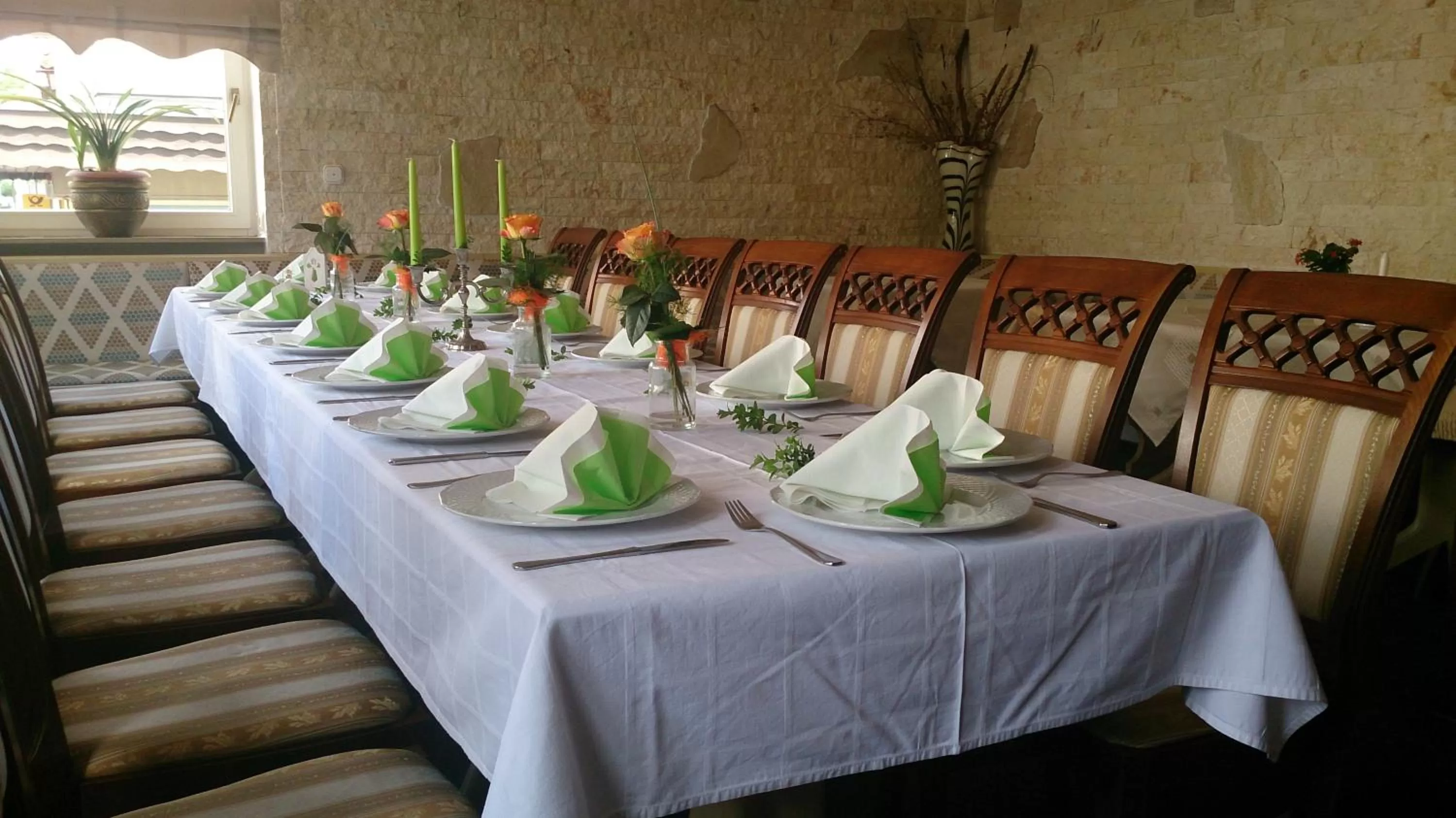 Restaurant/places to eat in Hotel Stadt Lügde