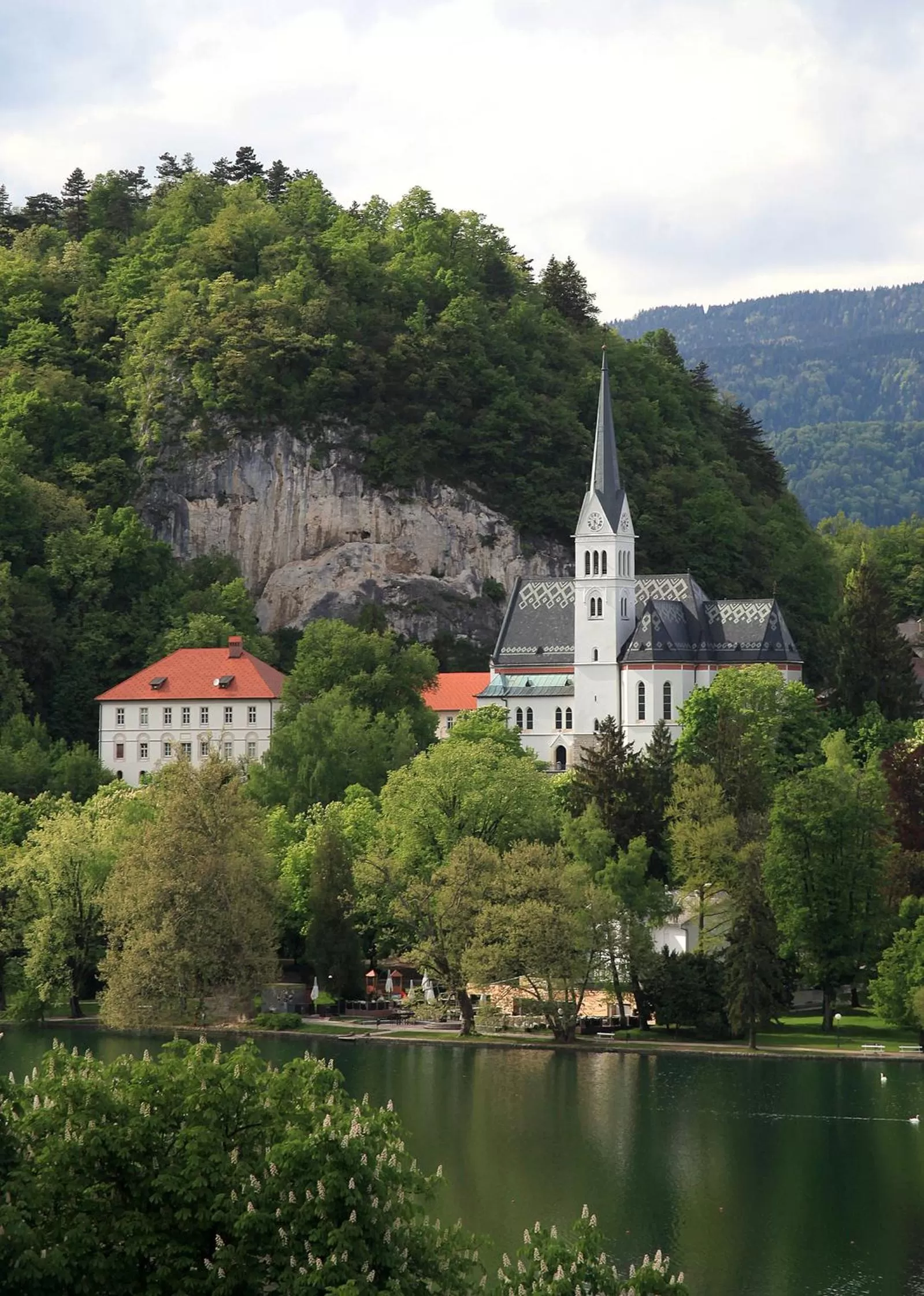 Nearby landmark in Old Parish House