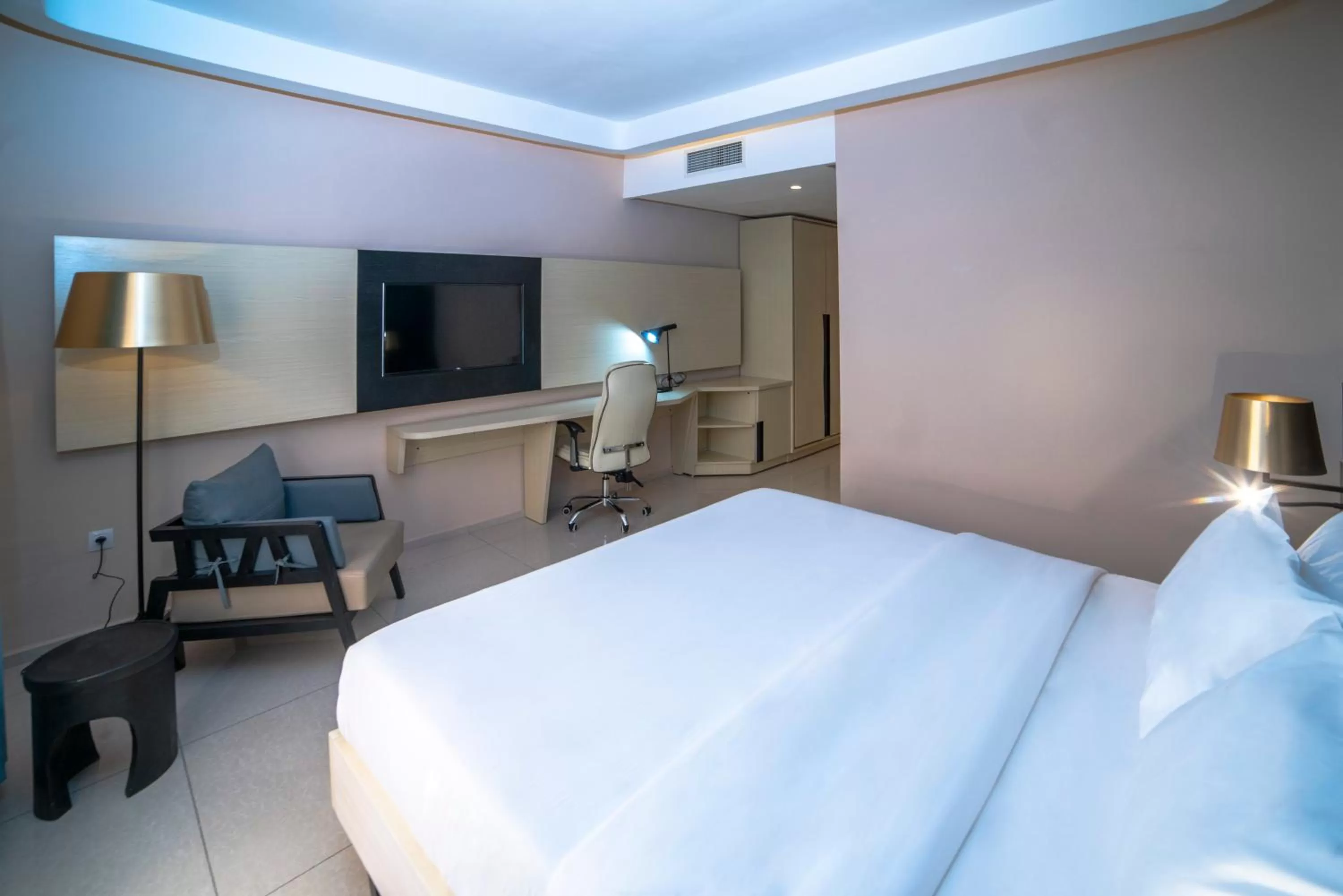 Bed in Best Western Plus Soaho Douala Airport