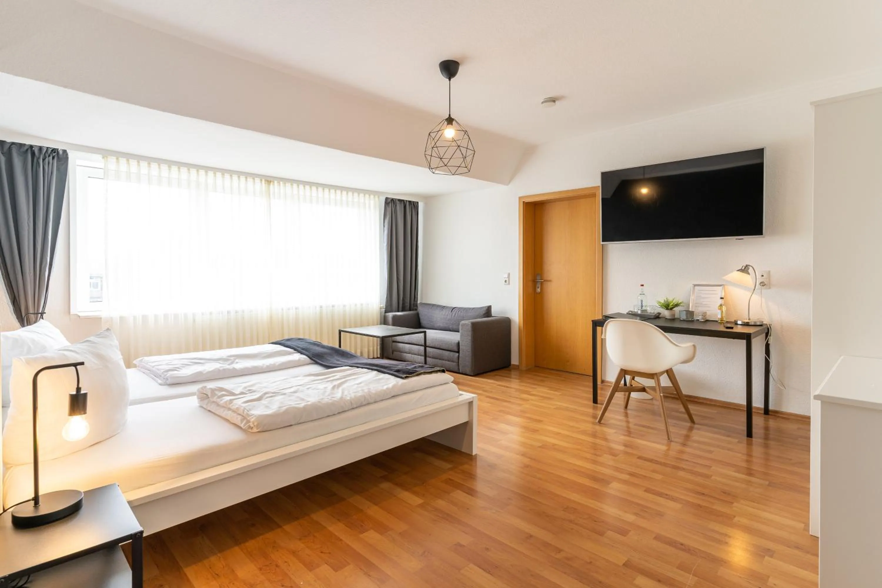 Bed in Schäfers Hotel