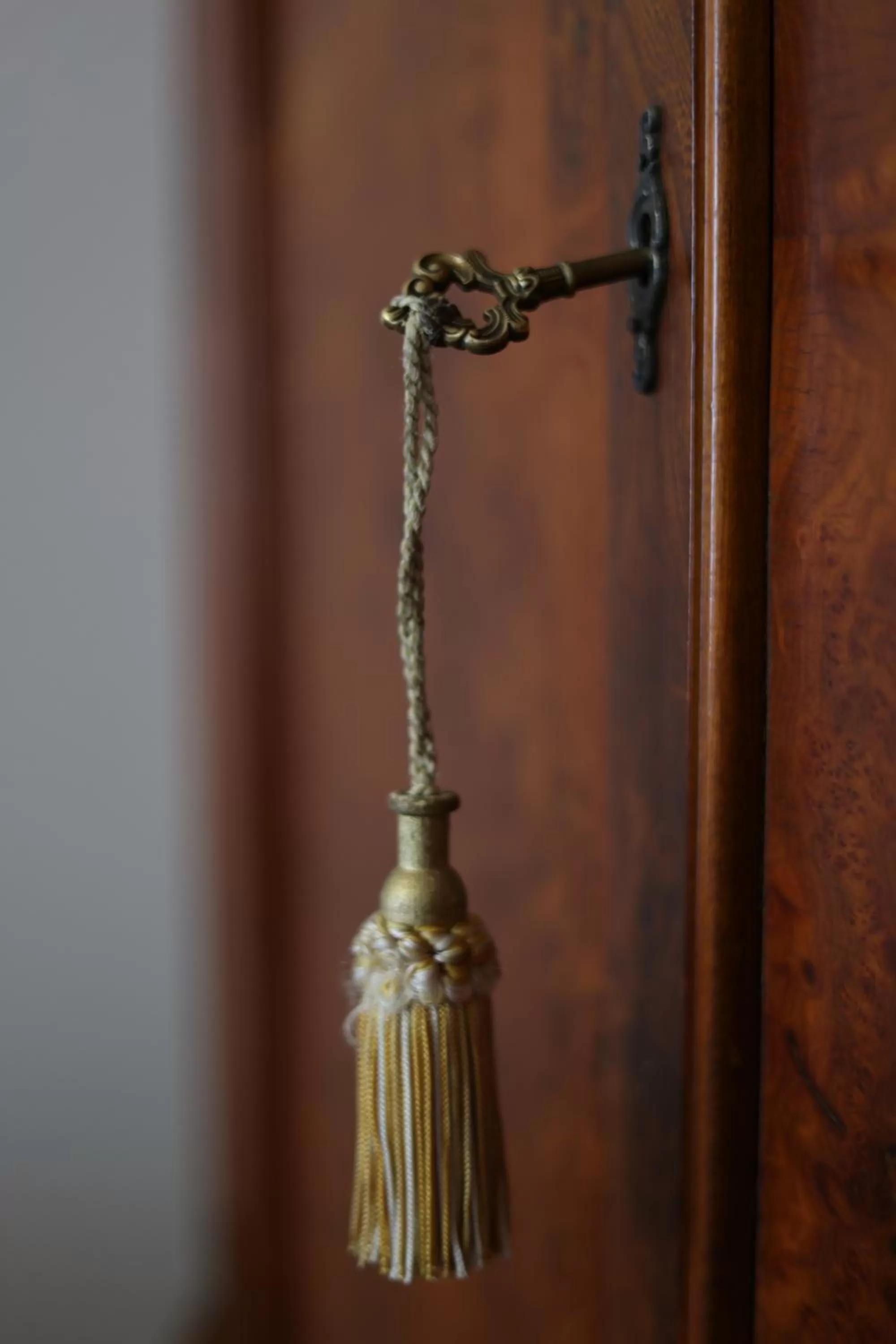 Decorative detail in Mukhrantubani Boutique Hotel