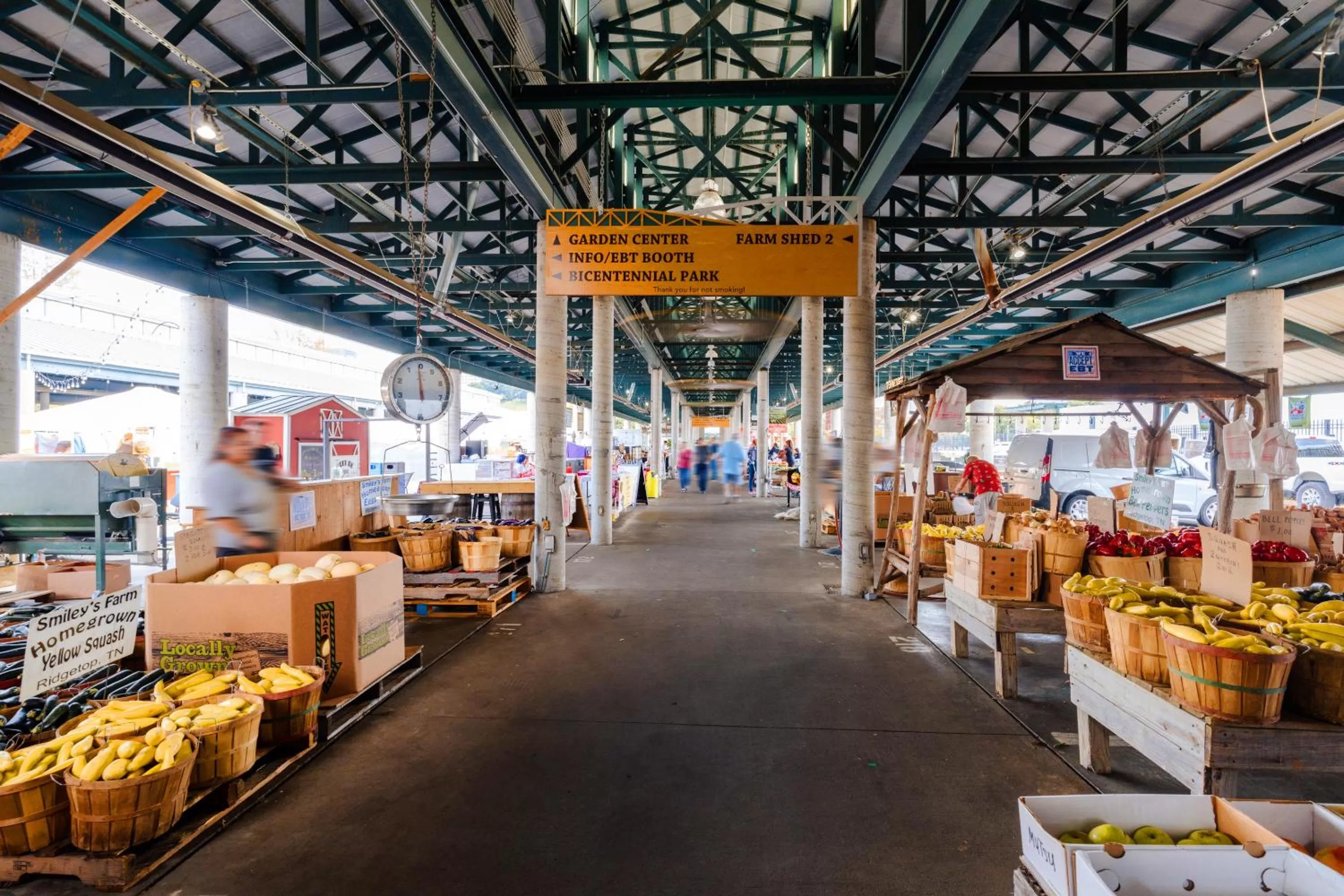 Restaurant/Places to Eat in Sonder The Verse