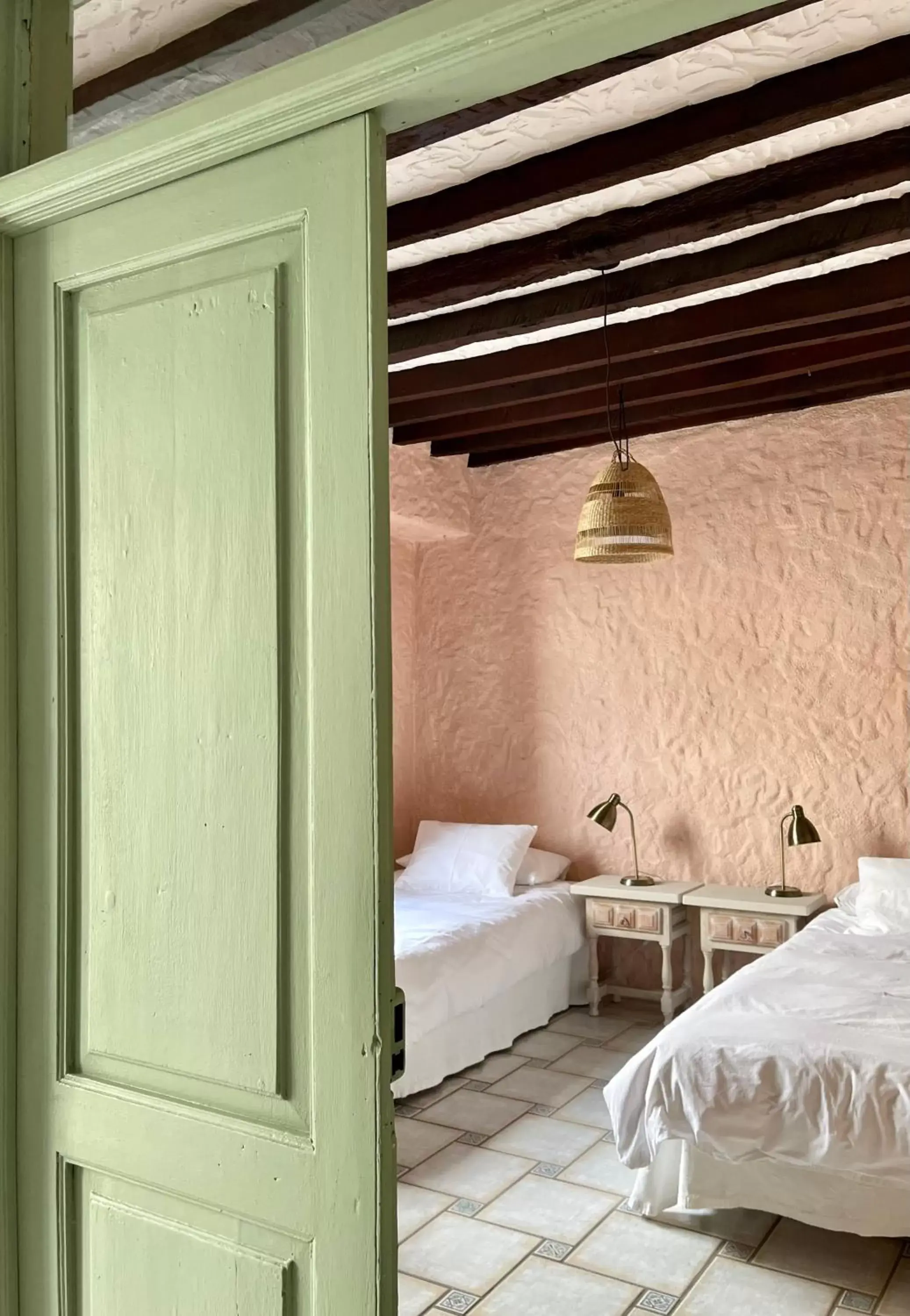 Standard Twin Room with Shared Bathroom - single occupancy in Sansofi Guesthouse Standard Twin Room with Shared Bathroom - single occupancy in Sansofi Guesthouse