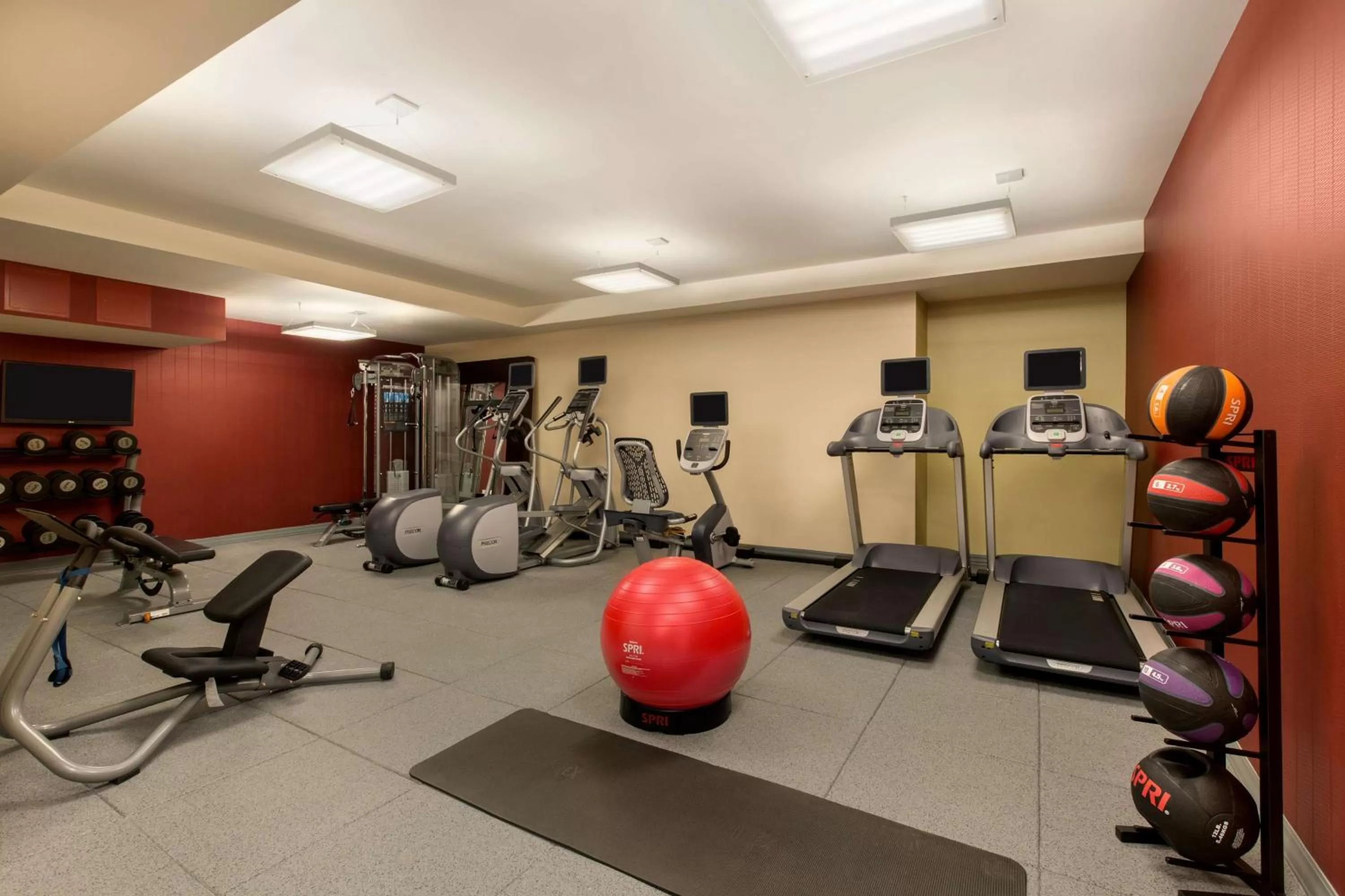 Fitness centre/facilities in Hilton Garden Inn New York Manhattan Midtown East