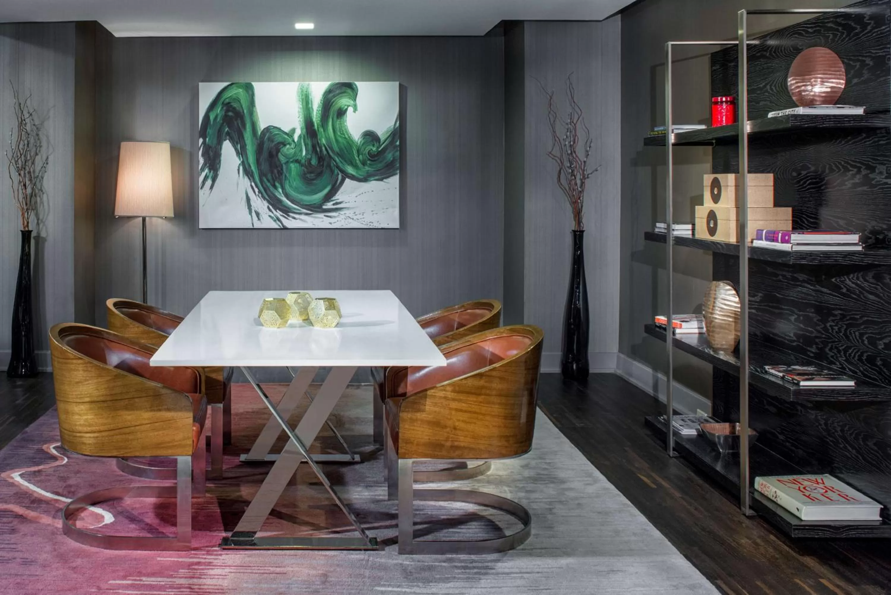 Photo of the whole room in Hyatt Grand Central New York