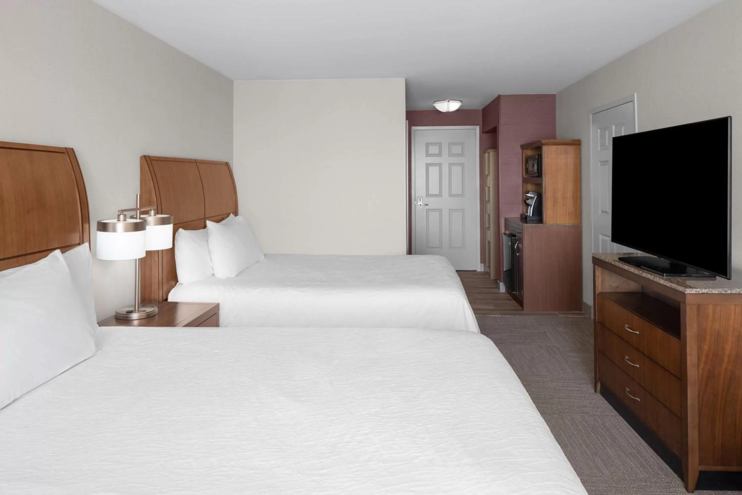 Bed in Hilton Garden Inn - Salt Lake City Airport