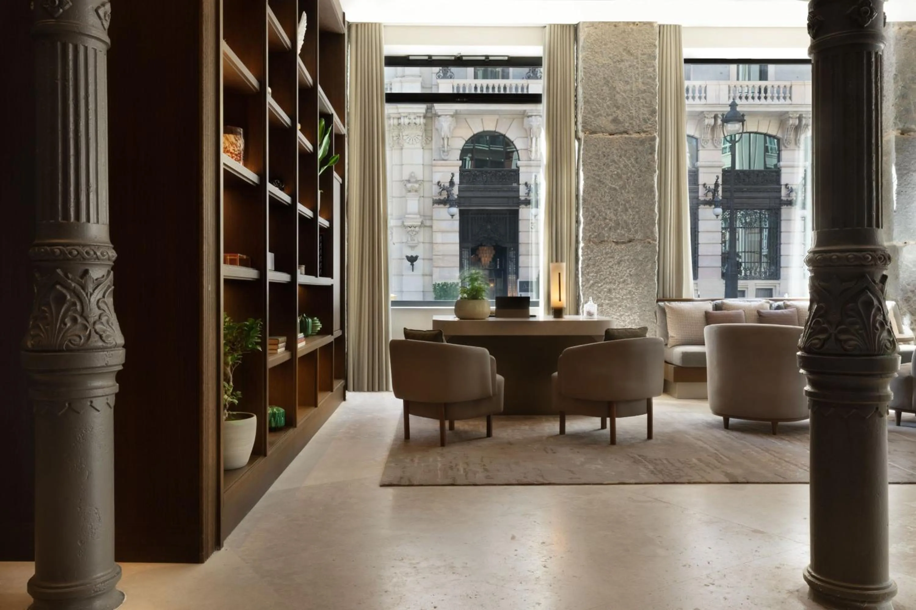 Lobby or reception in JW Marriott Hotel Madrid