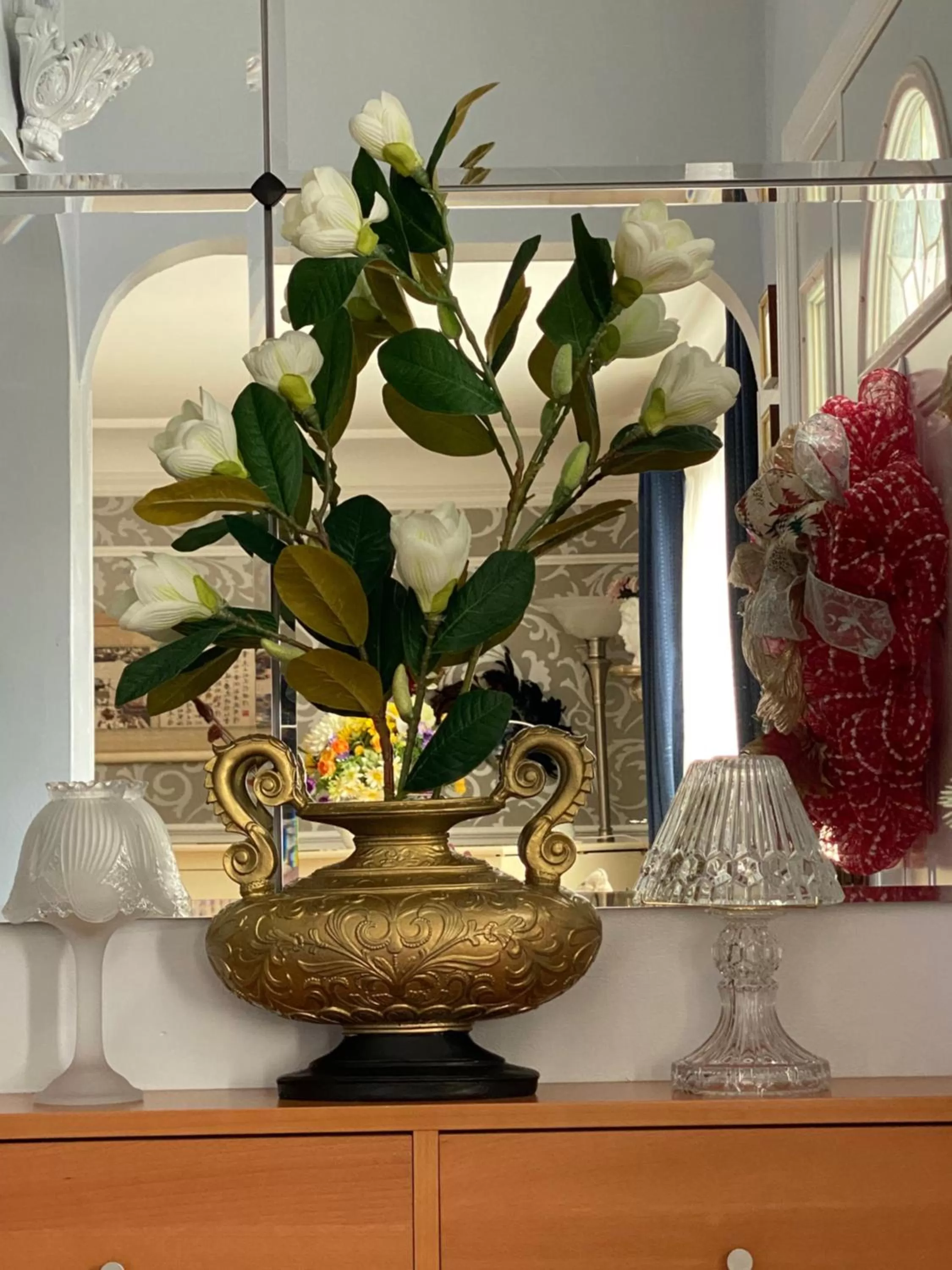 Decorative detail in Serenity