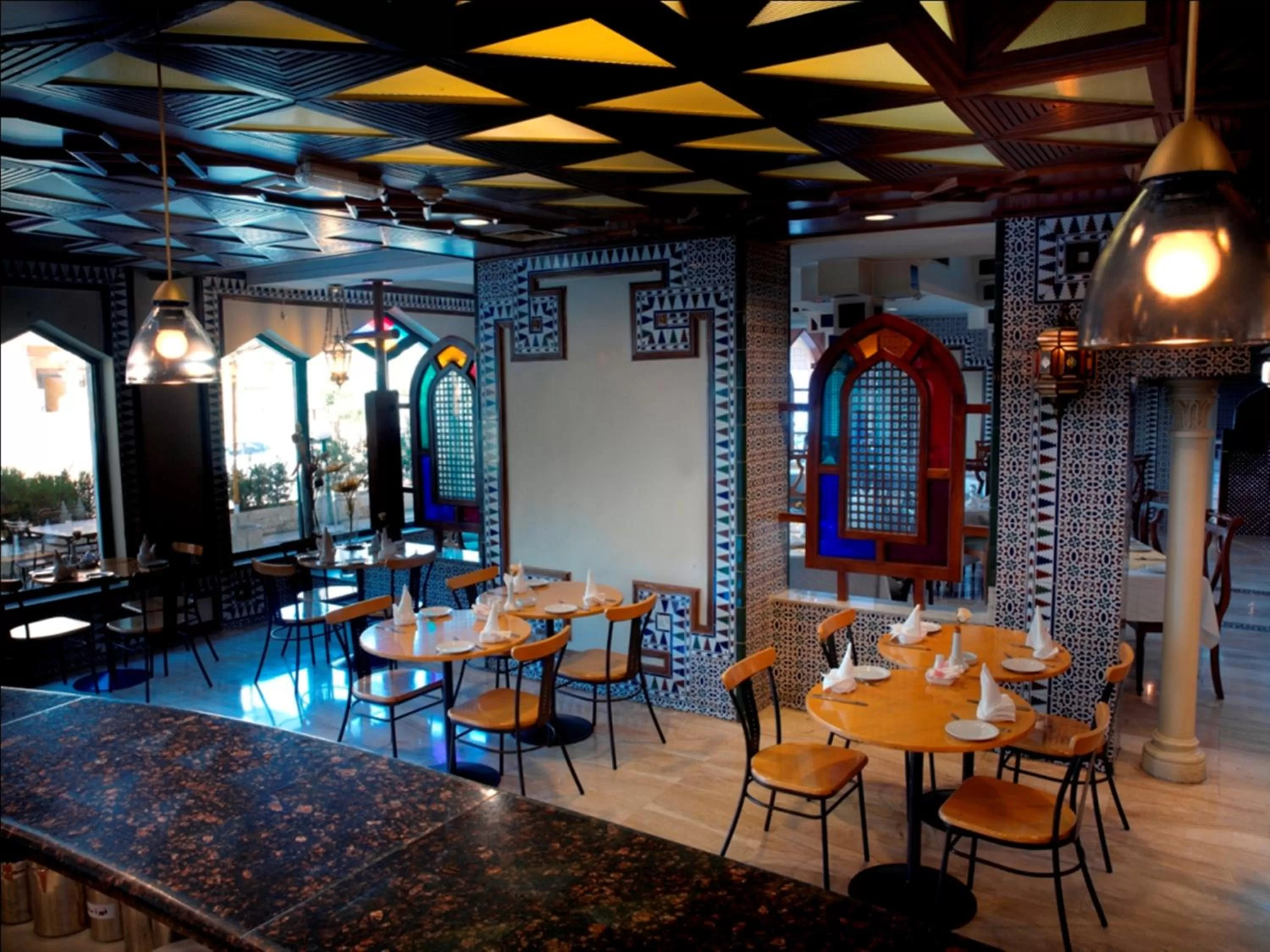 Restaurant/places to eat in Toledo Amman Hotel